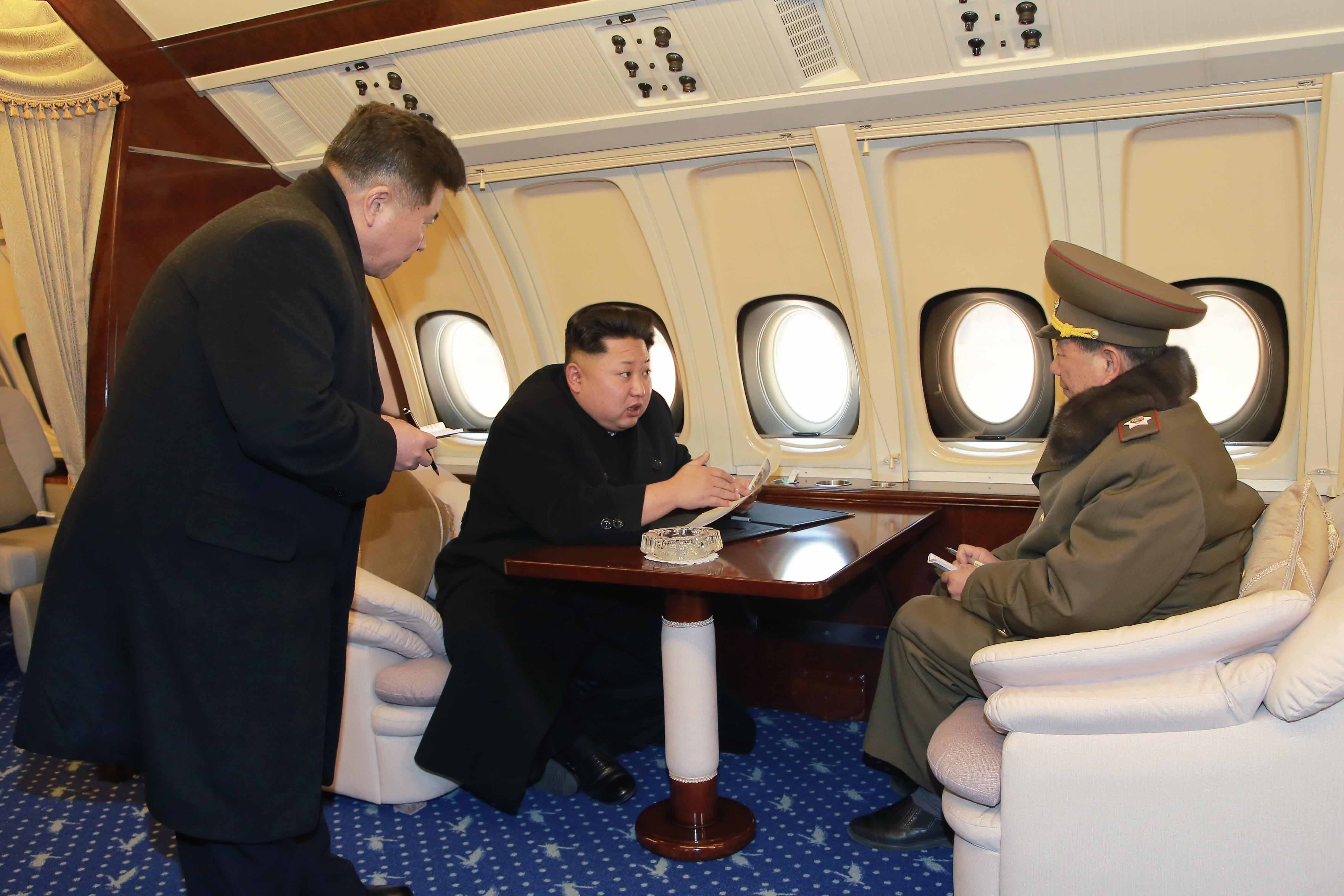 Nhung phuong tien cua ong Kim Jong Un anh 10