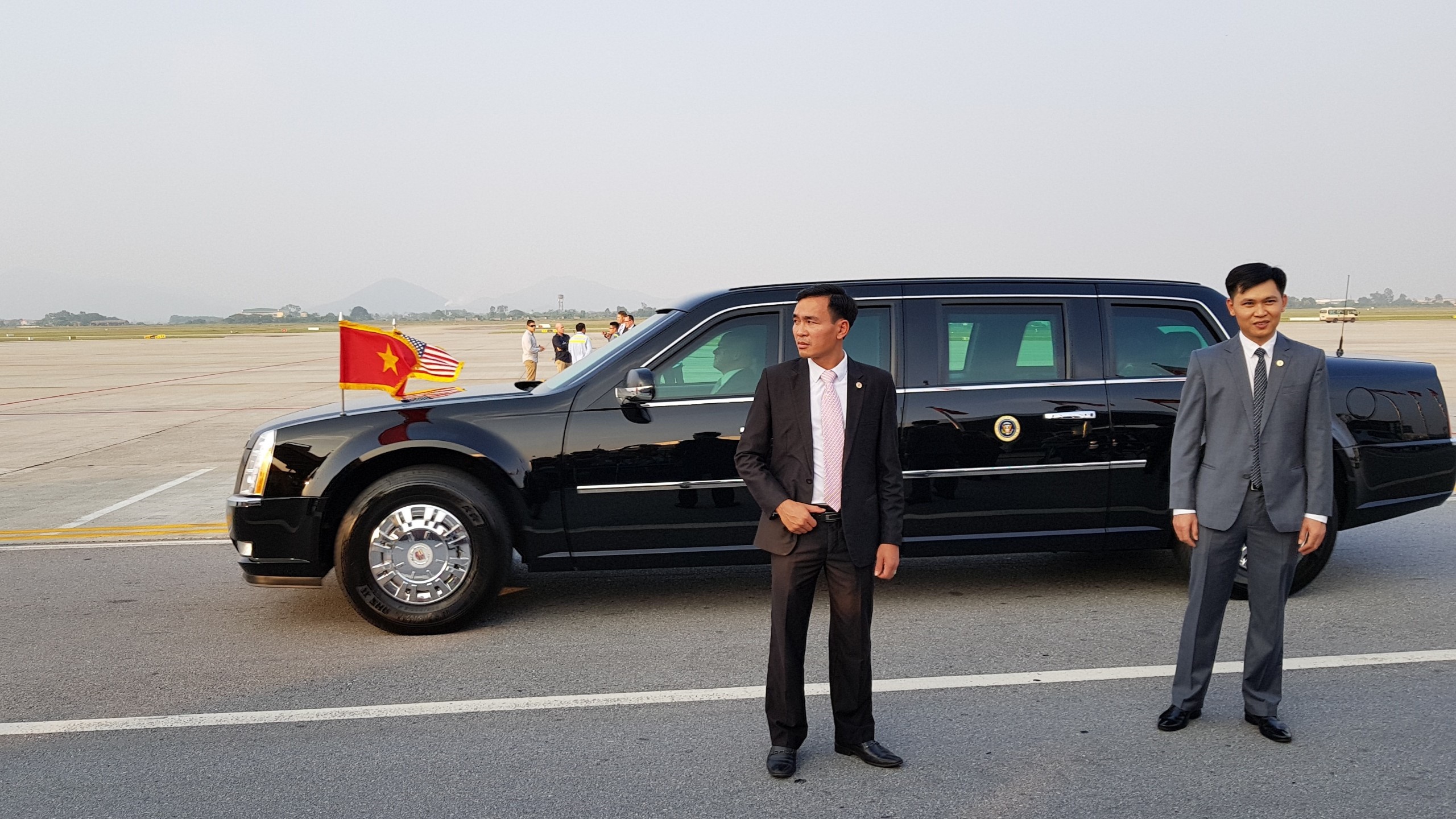 Phuong tien tung phuc vu ong Trump tai Viet Nam anh 13