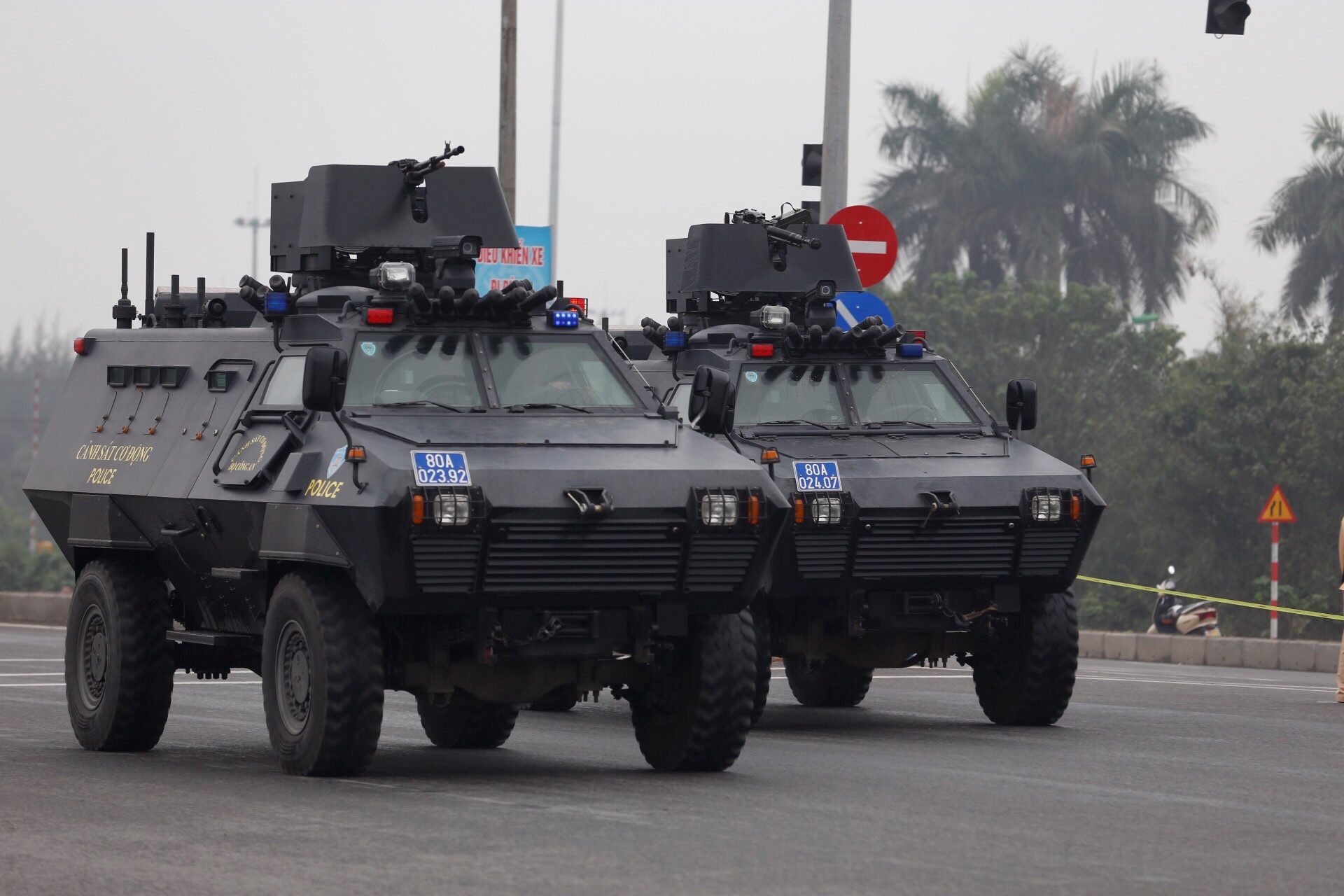 Doan xe Viet Nam phuc vu Hoi nghi My - Trieu anh 7