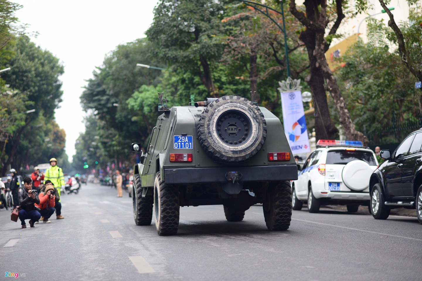 Doan xe Viet Nam phuc vu Hoi nghi My - Trieu anh 5