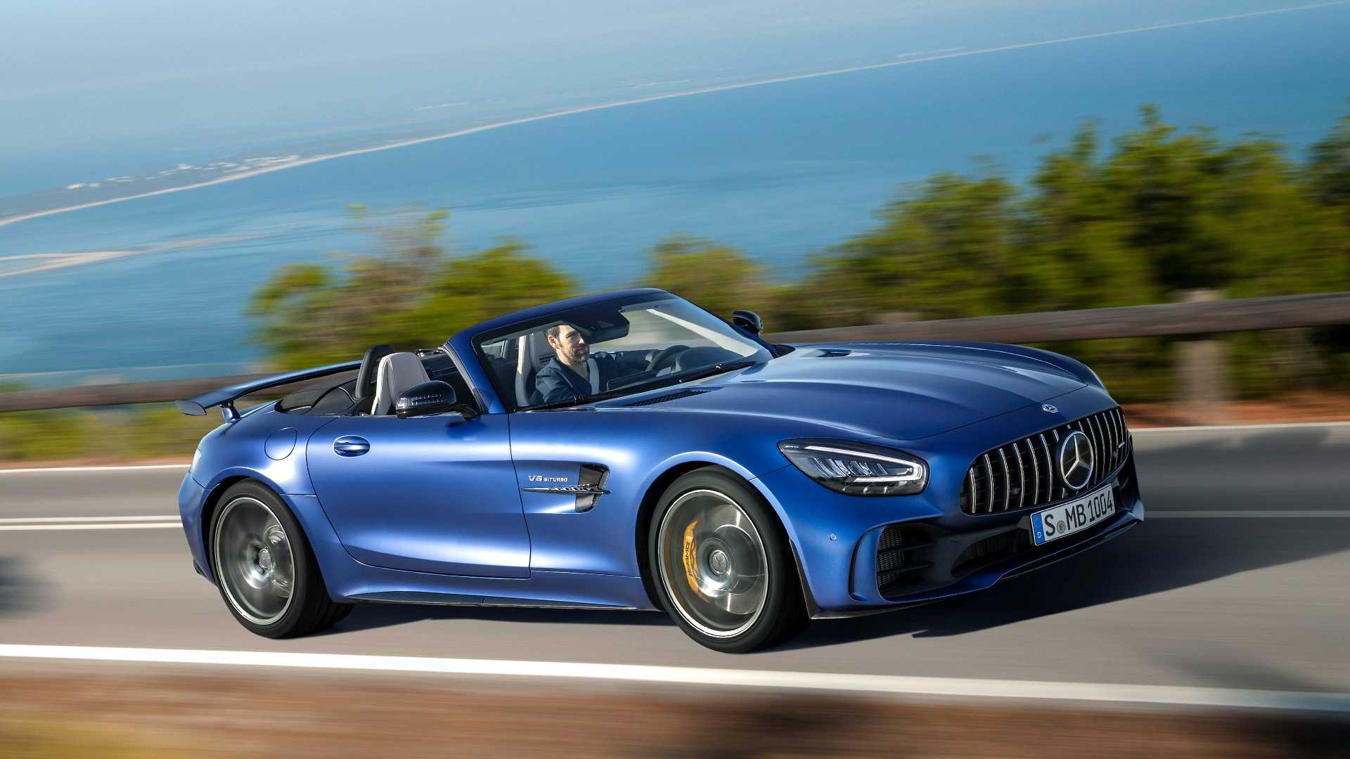 Mercedes-AMG GT R Roadster - mui tran 'hang nang' ra mat hinh anh