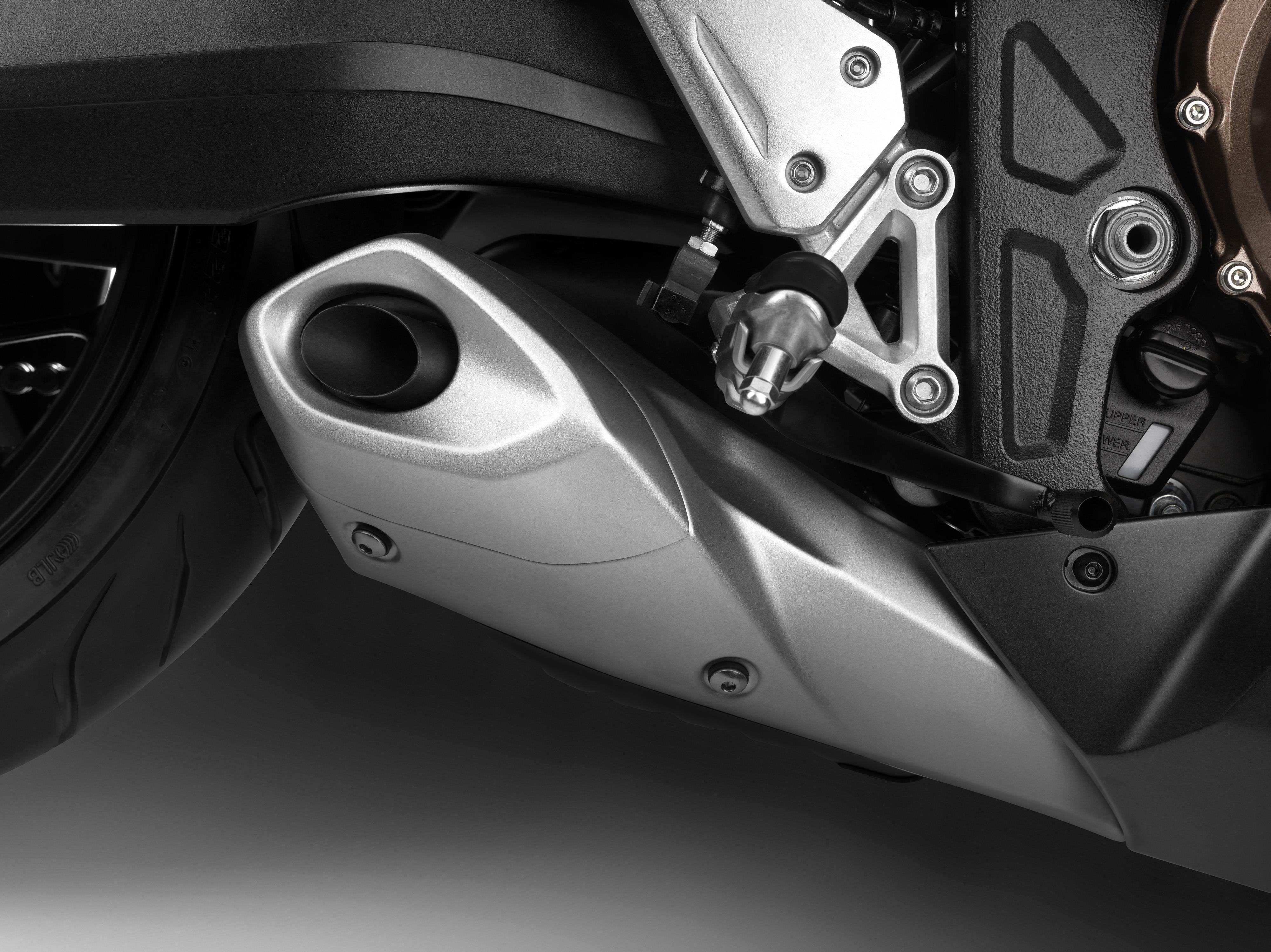 Honda CBR650R duoc nang cap nhung gi? anh 15