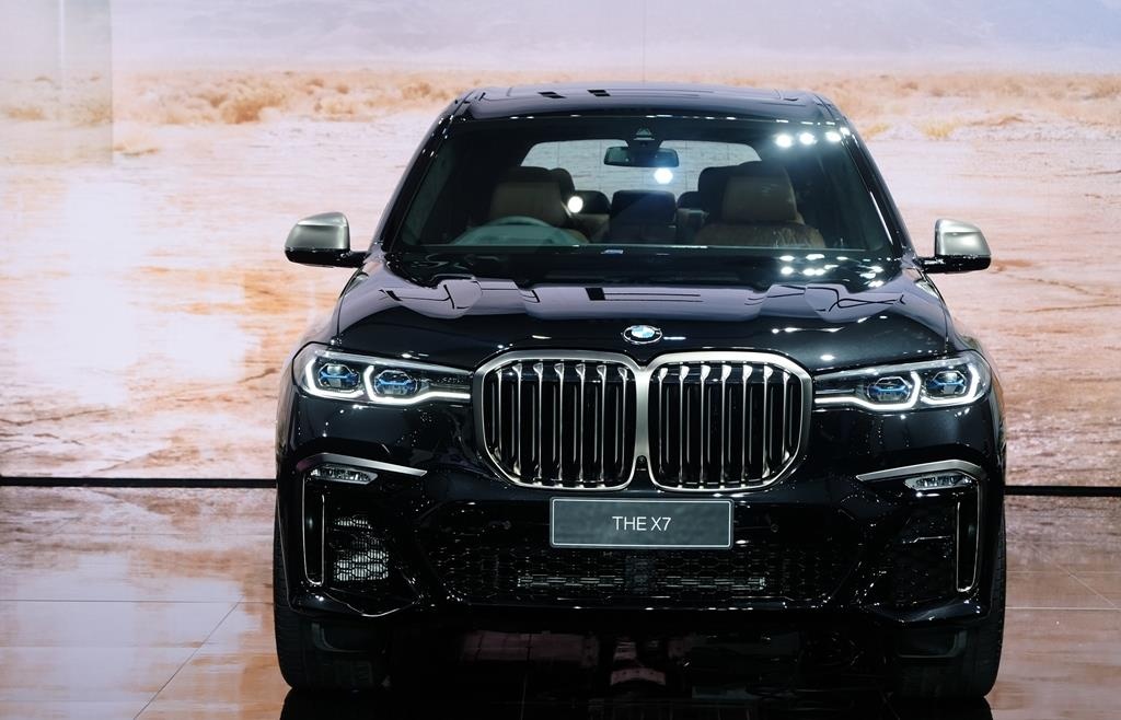 'Khung long' BMW X7 ha canh Thai Lan, gia tu 285.000 USD hinh anh