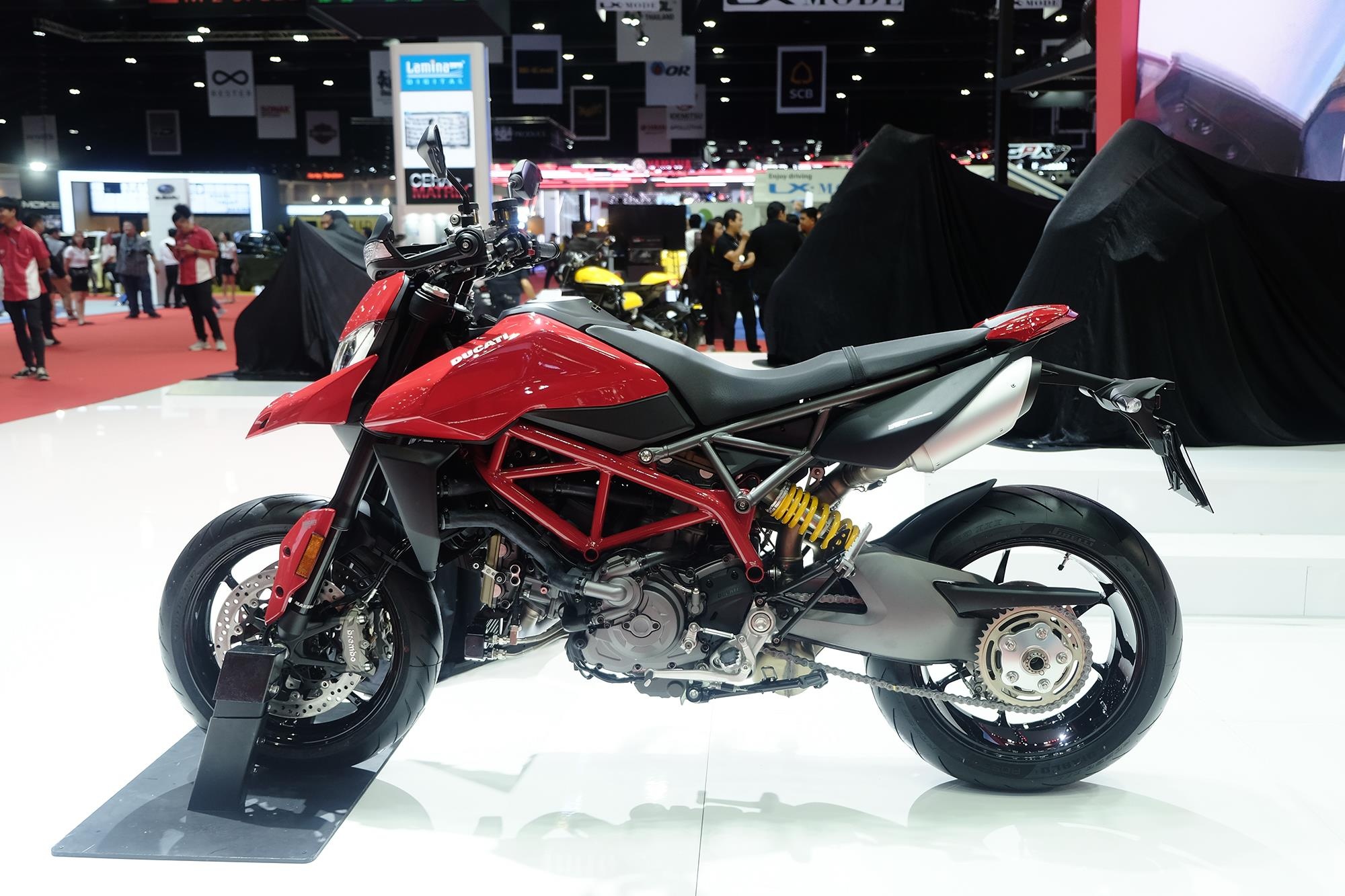 Ducati Hypermotard 950 ra mắt ảnh 2 Ducati Hypermotard 950 ra mat anh 2