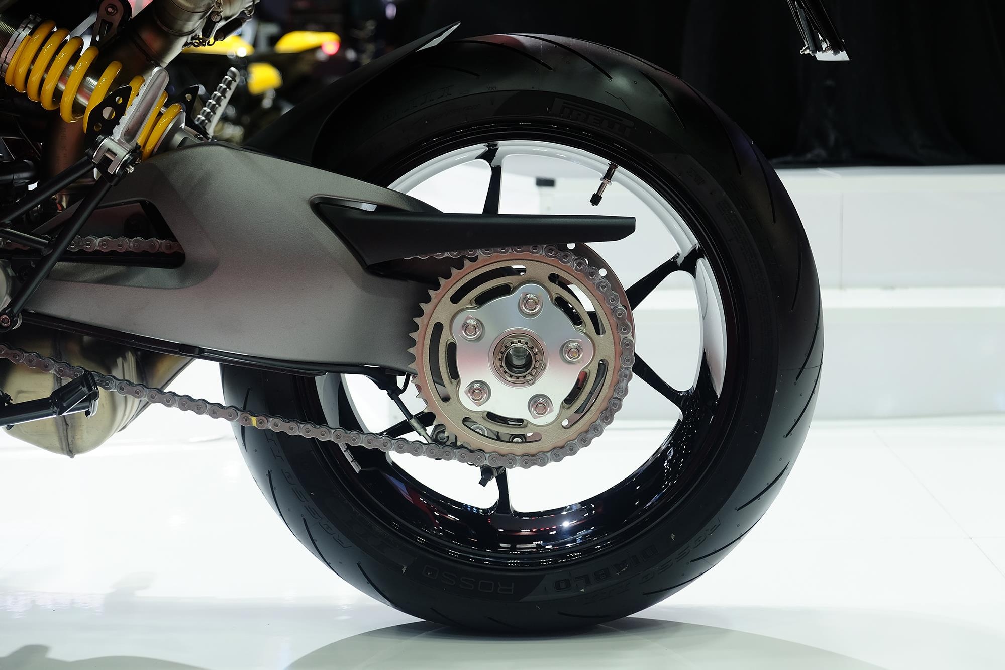 Ducati Hypermotard 950 ra mắt ảnh 9 Ducati Hypermotard 950 ra mat anh 9