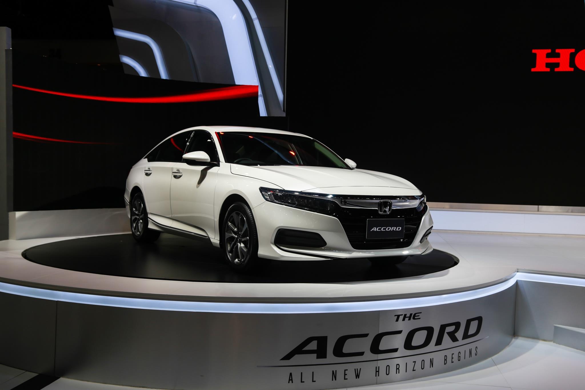 Honda Accord 2019 ra mắt ảnh 1 Honda Accord 2019 ra mat anh 1