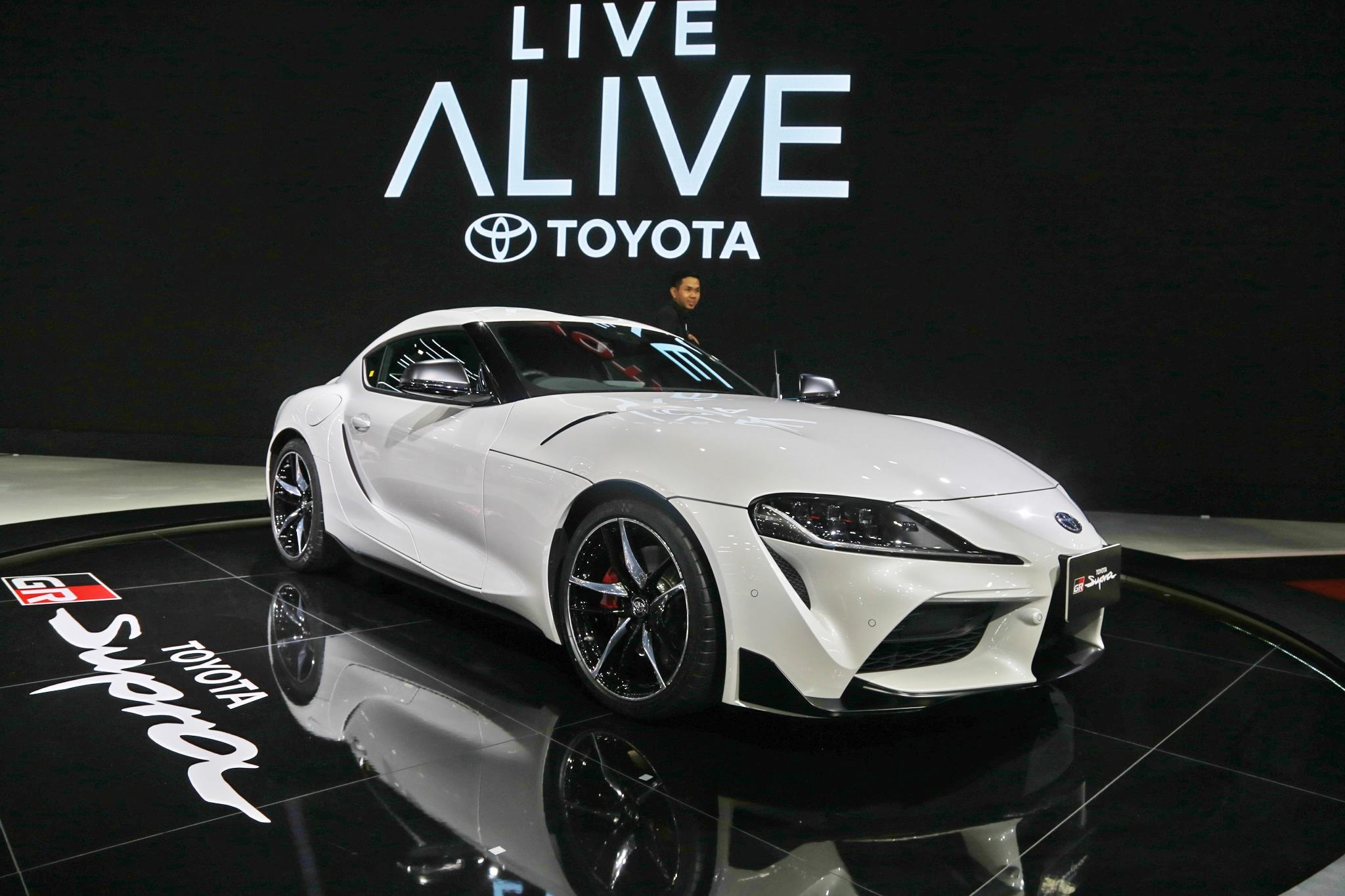 Xe thể thao huyền thoại Toyota Supra ảnh 2 Xe the thao huyen thoai Toyota Supra anh 2