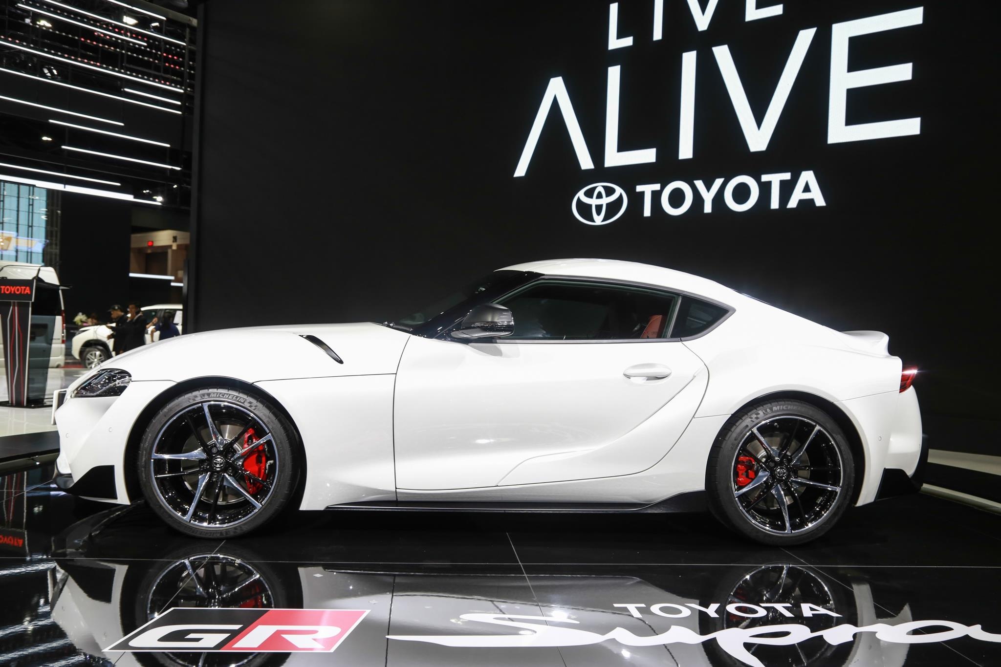 Xe thể thao huyền thoại Toyota Supra ảnh 5 Xe the thao huyen thoai Toyota Supra anh 5