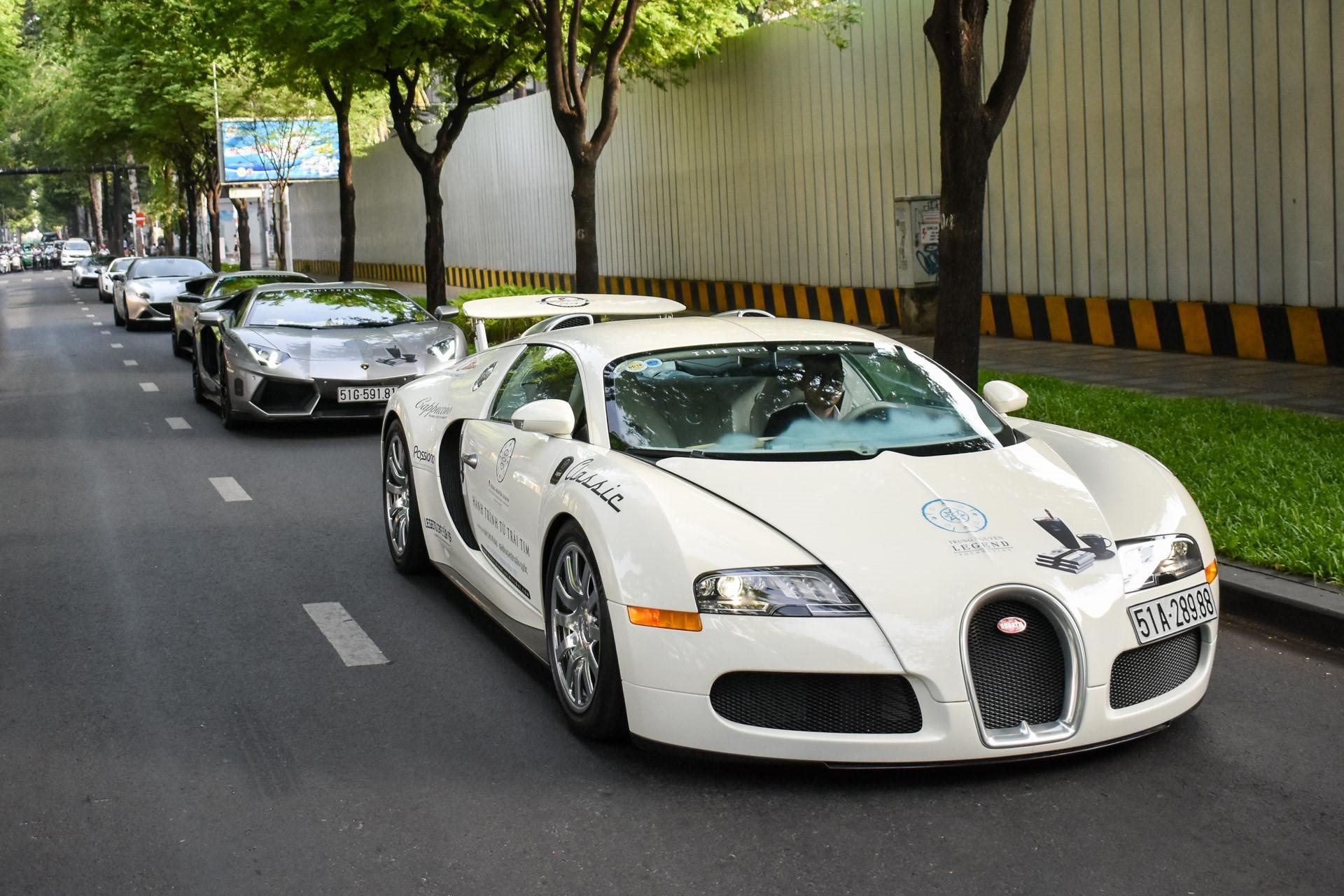 Ong Dang Le Nguyen Vu so huu hon 40 sieu xe de lam gi? hinh anh