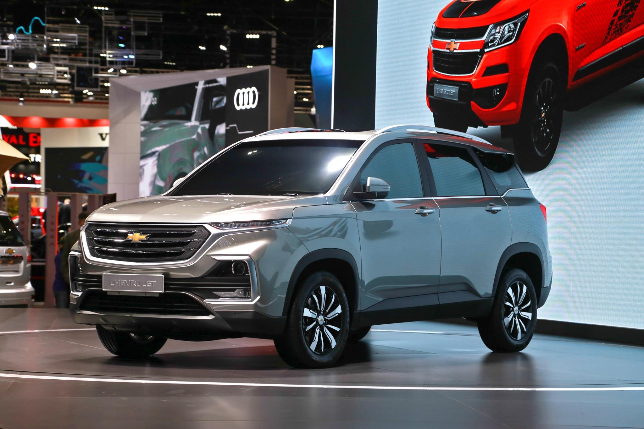 Chevrolet Captiva 2019 ra mắt  ảnh 1 Chevrolet Captiva 2019 ra mat anh 1