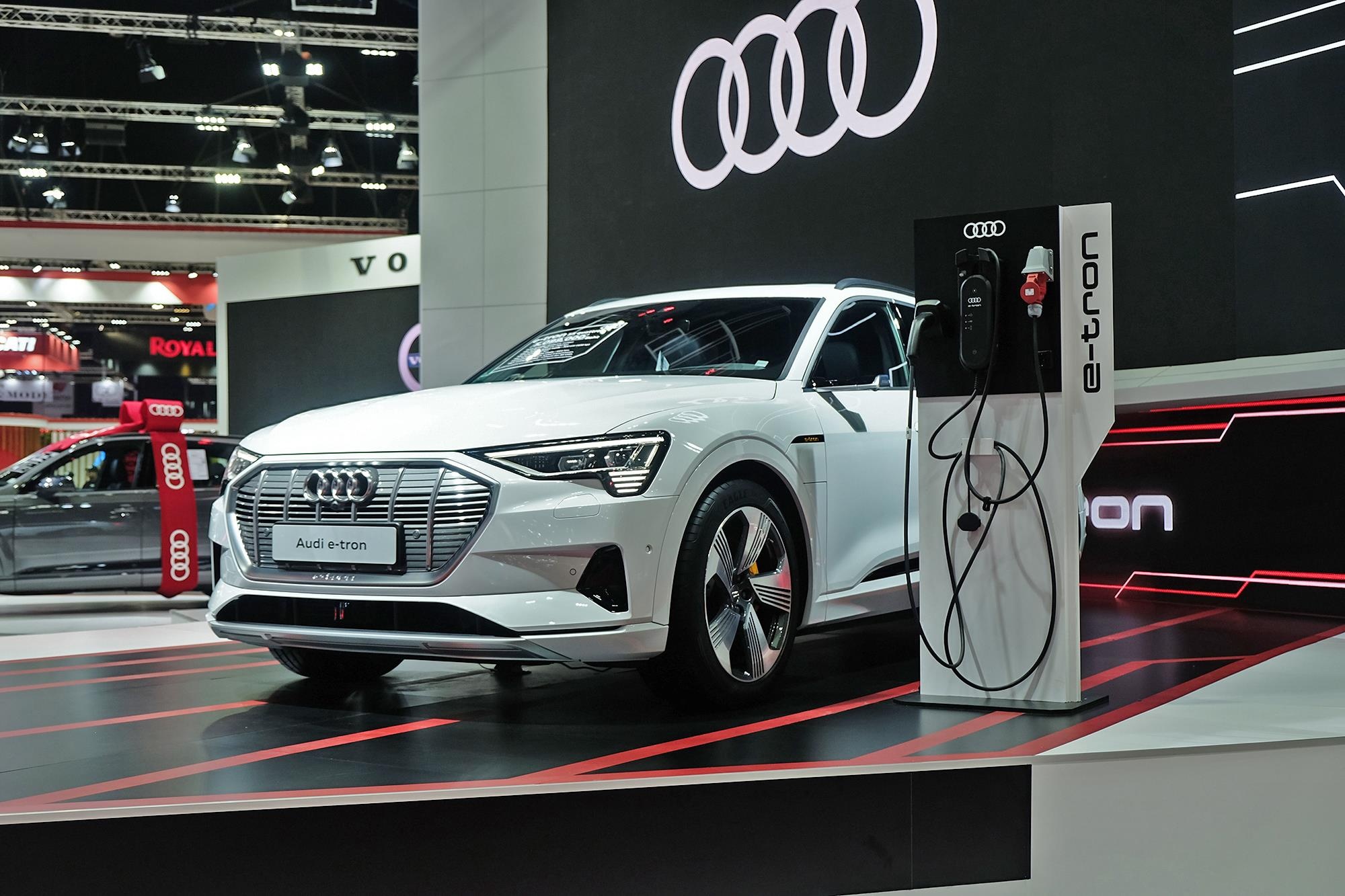 Audi e-tron ra mat Thai Lan anh 1