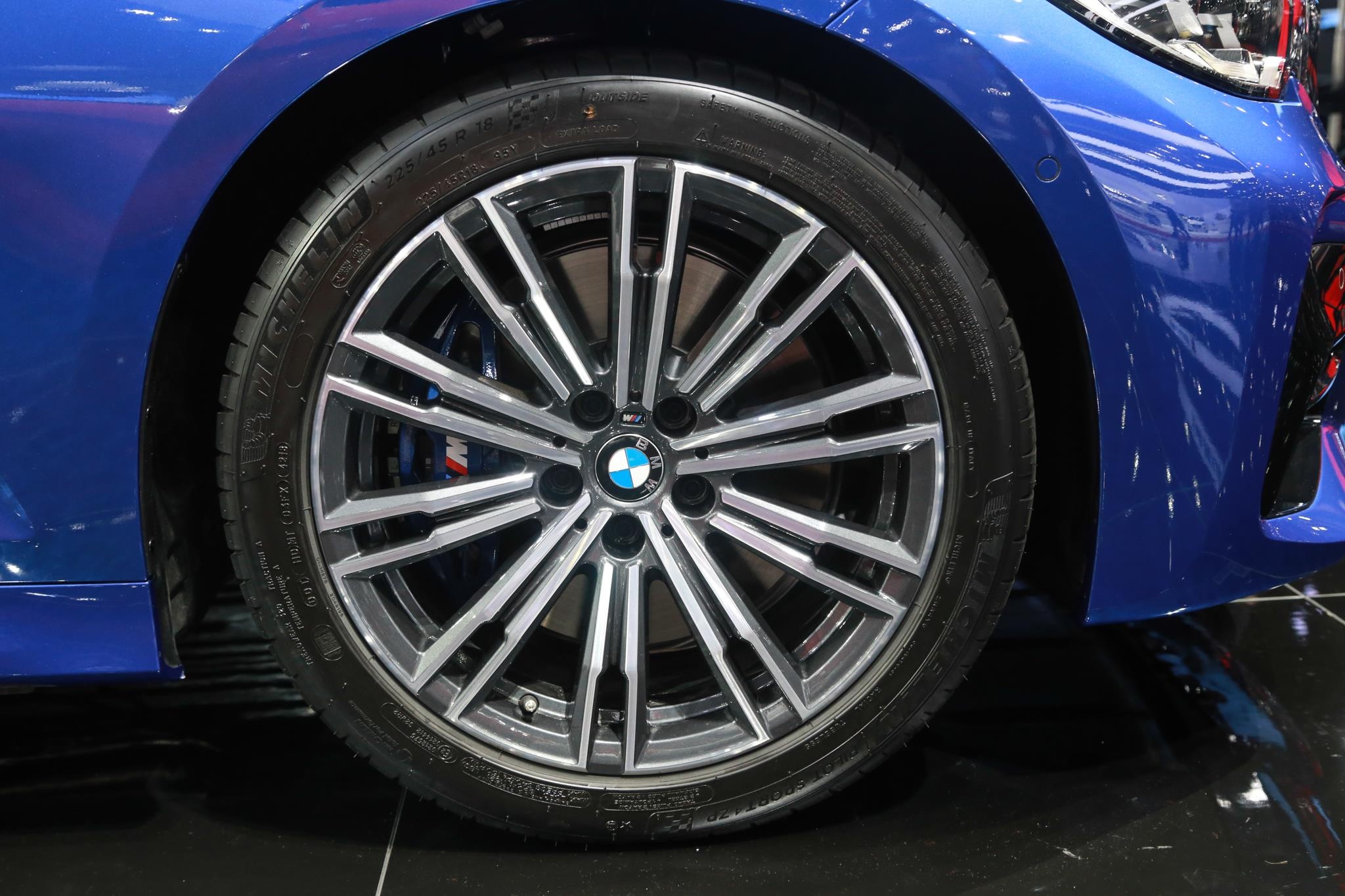 BMW 3-Series 2019 ra mat anh 10