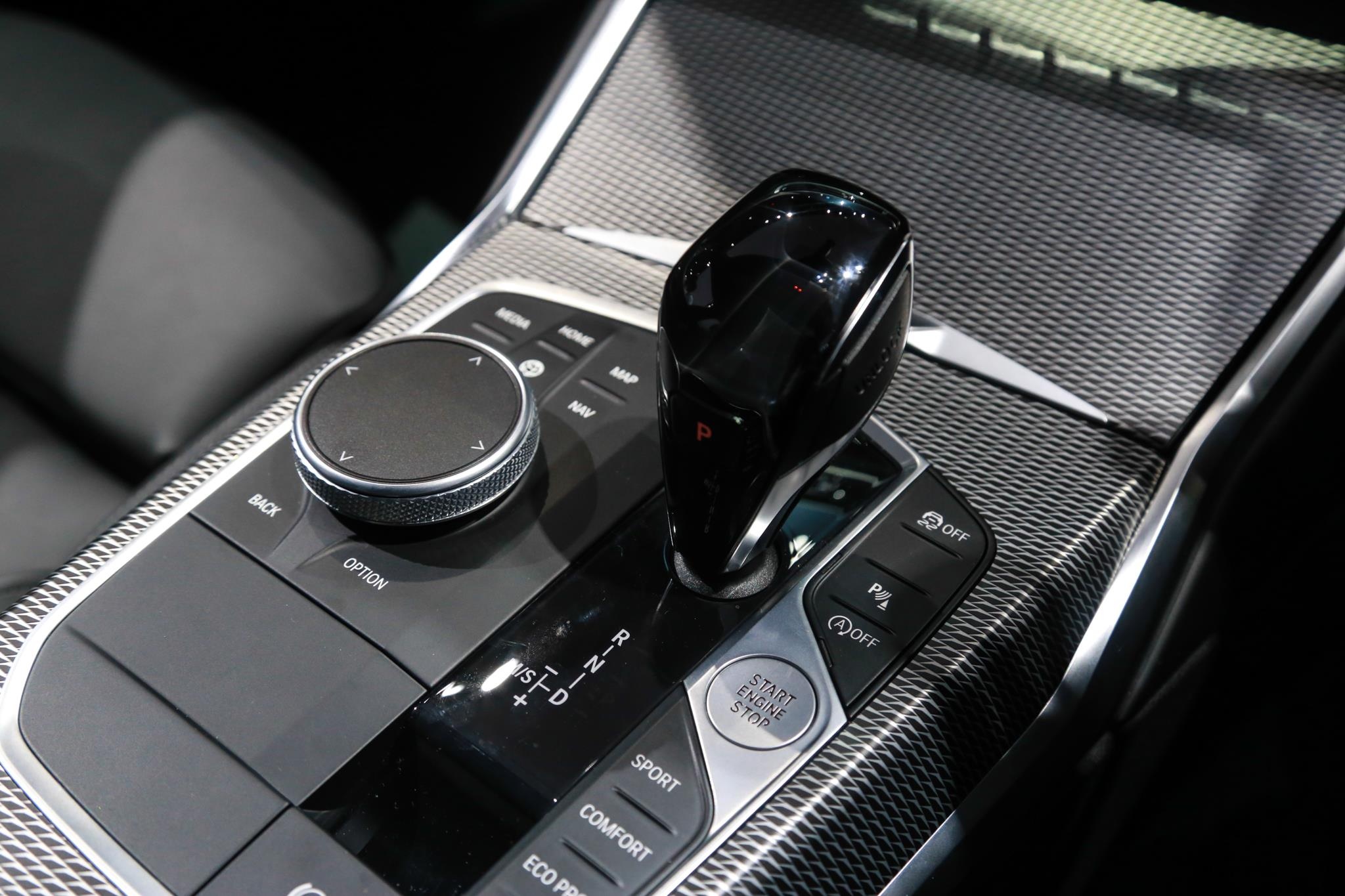 BMW 3-Series 2019 ra mat anh 7