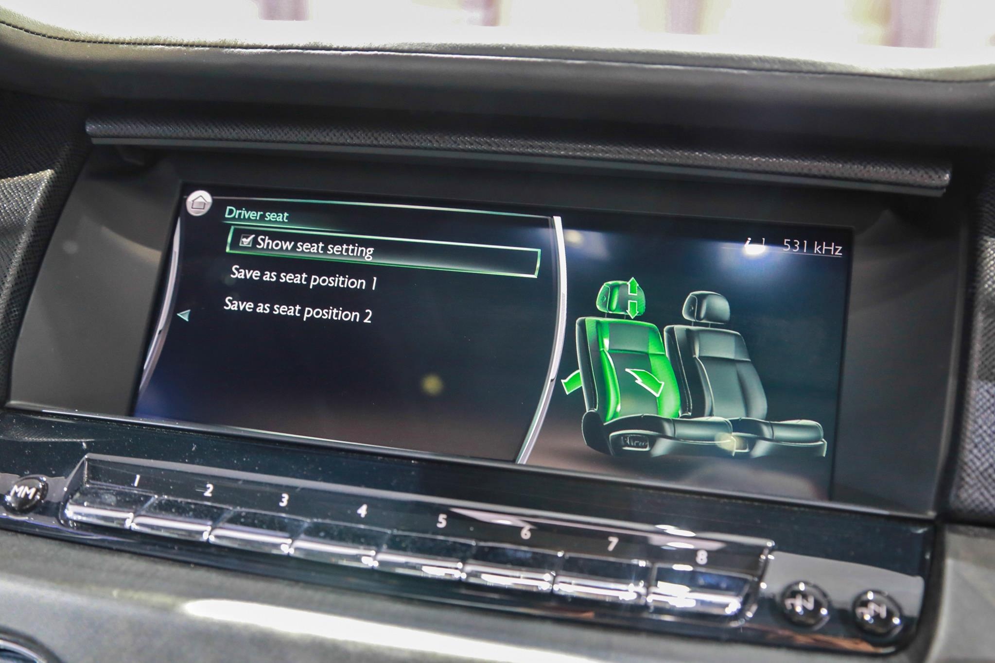 Rolls-Royce Cullinan ra mắt ảnh 11 Rolls-Royce Cullinan ra mat anh 11