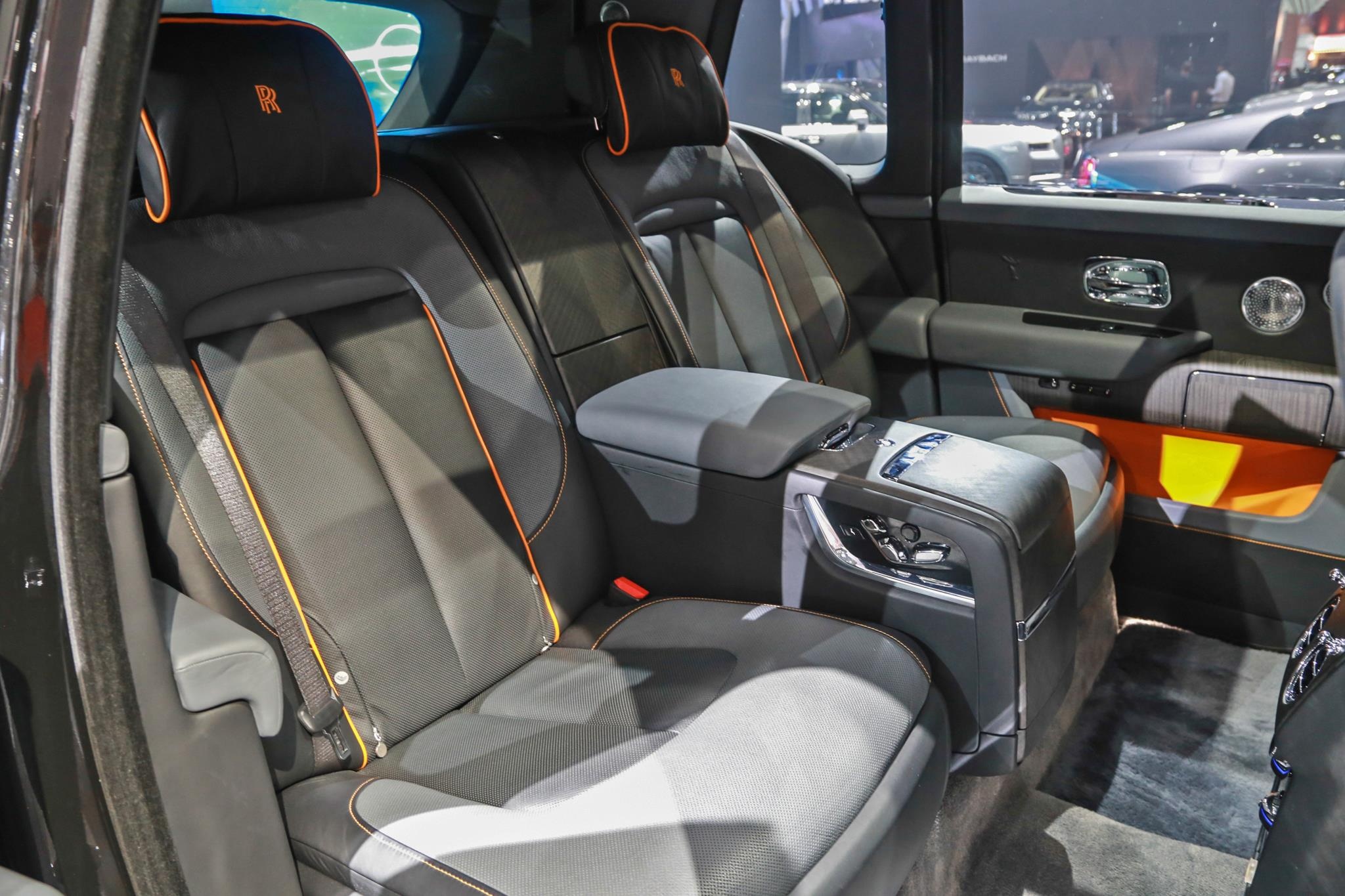 Rolls-Royce Cullinan ra mắt ảnh 8 Rolls-Royce Cullinan ra mat anh 8