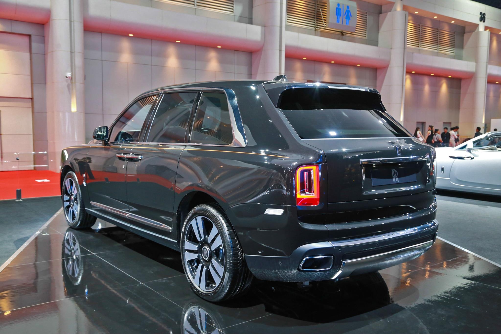 Rolls-Royce Cullinan ra mắt ảnh 2 Rolls-Royce Cullinan ra mat anh 2