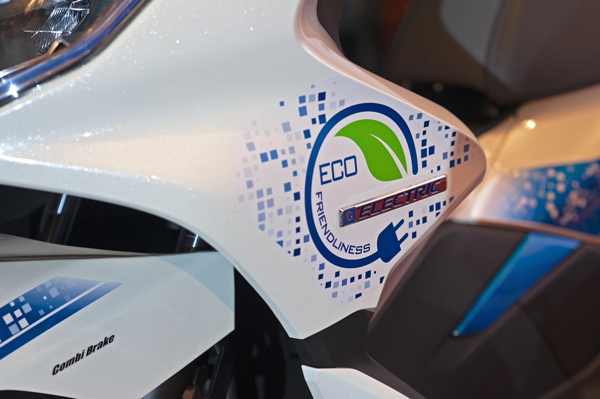 Honda PCX Electric ra mat anh 5