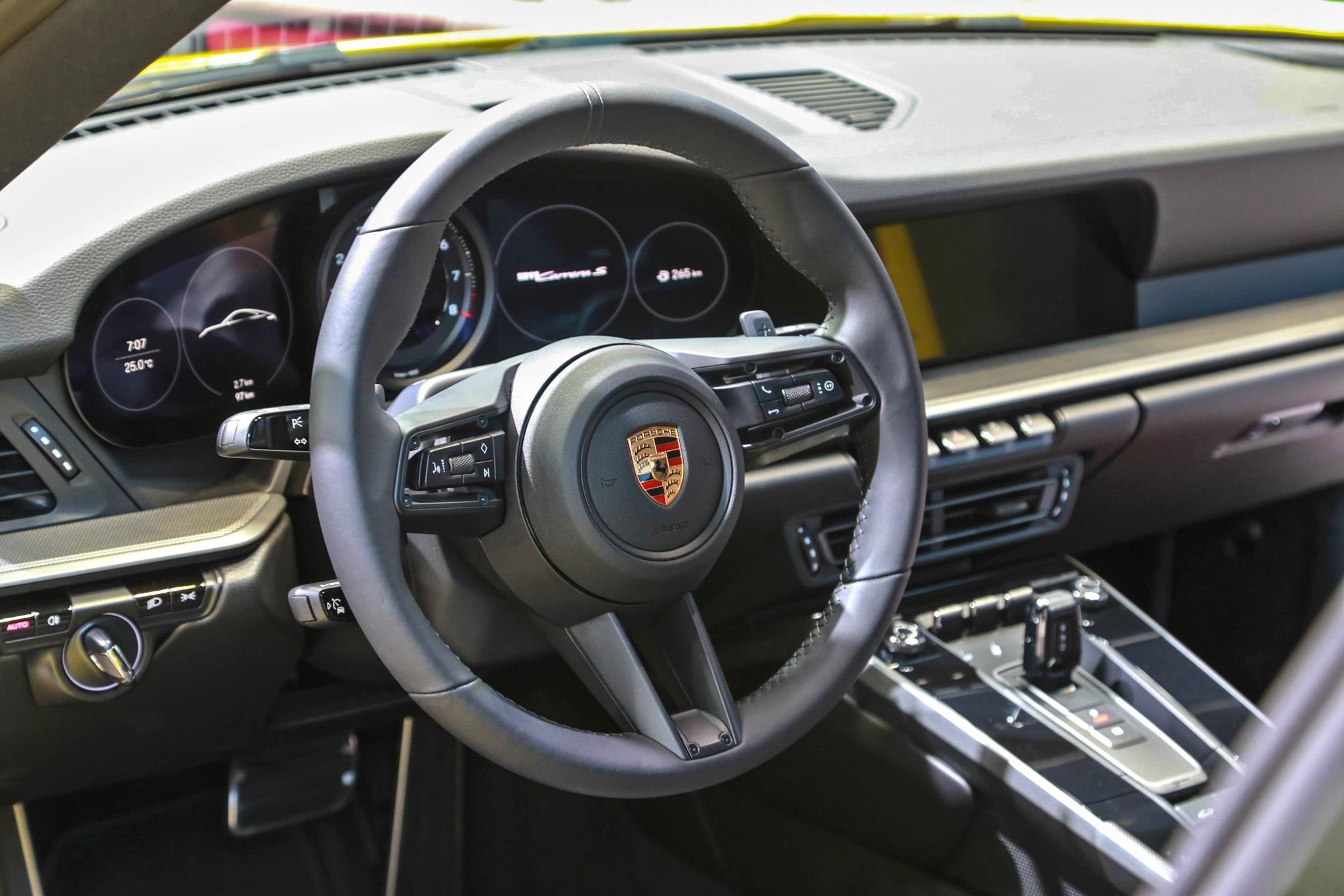 Porsche 911 the he moi ra mat anh 7