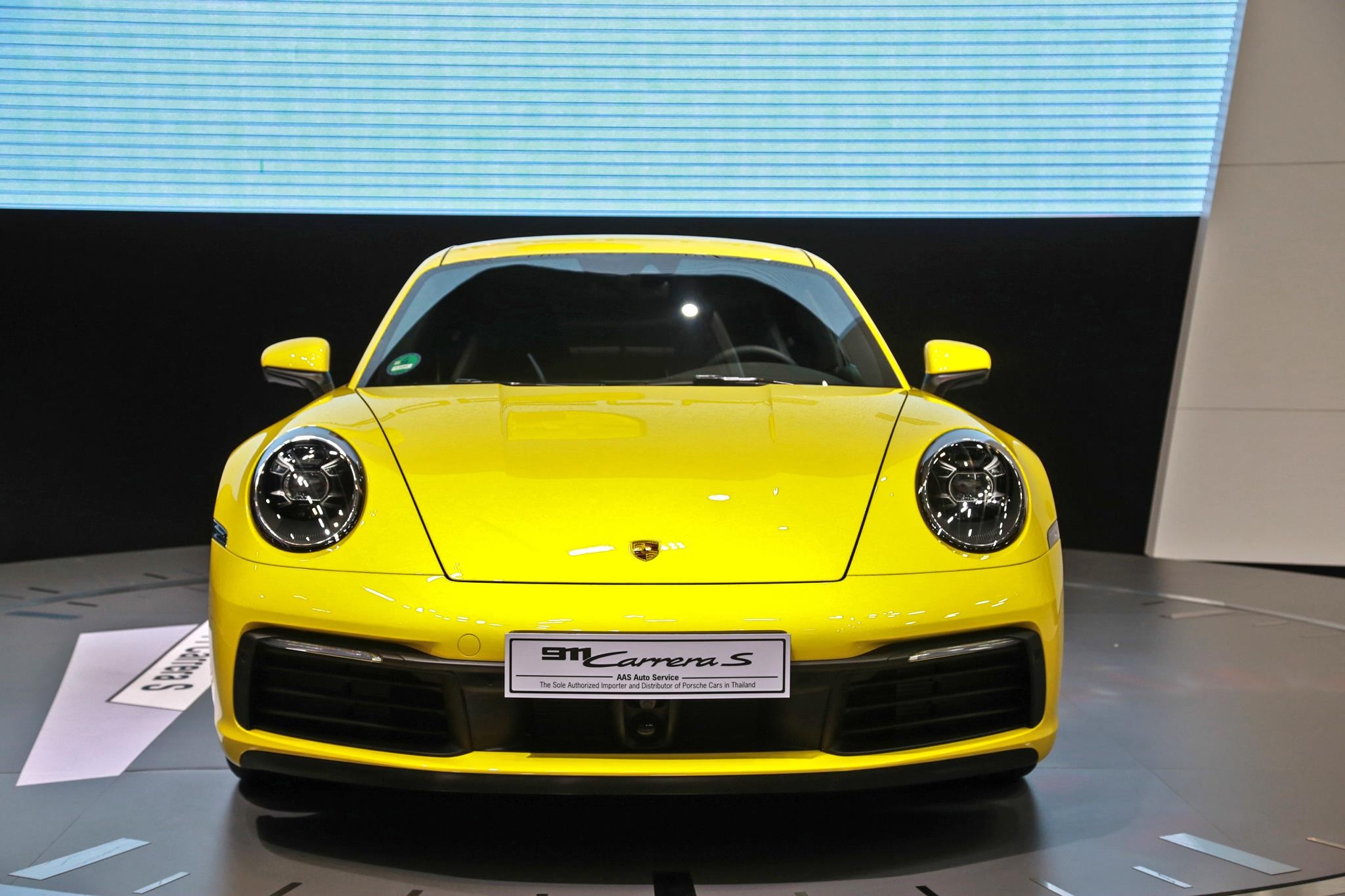Porsche 911 the he moi ra mat anh 4