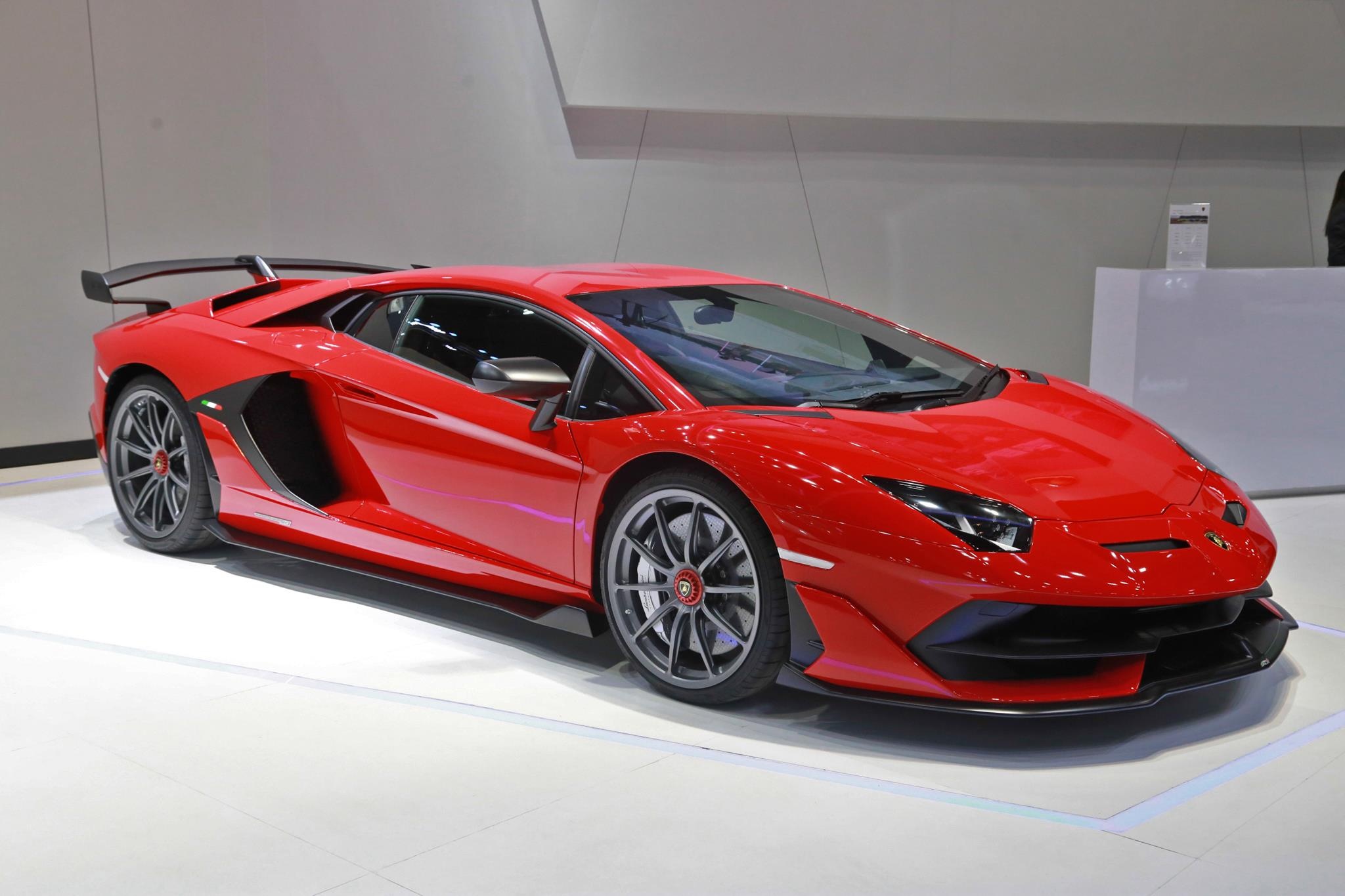 Lamborghini Aventador SVJ ra mat anh 1