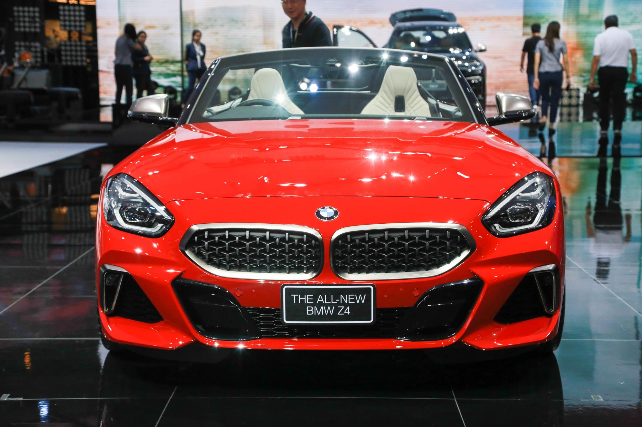 BMW Z4 Roadster ra mat anh 2