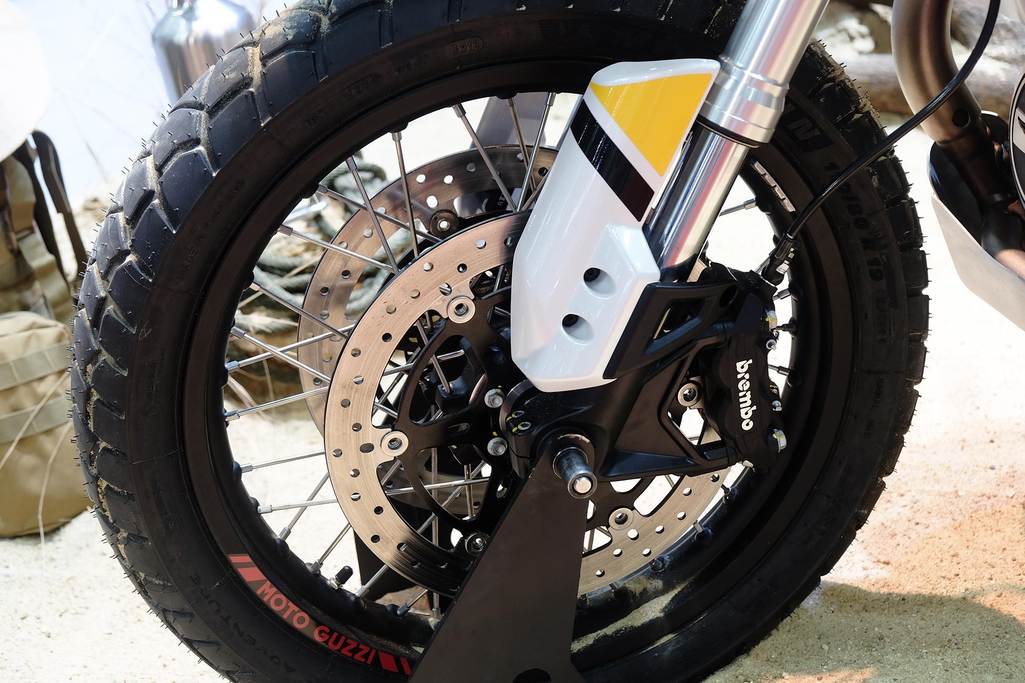 Moto Guzzi V85TT ra mắt ảnh 6 Moto Guzzi V85TT ra mat anh 6