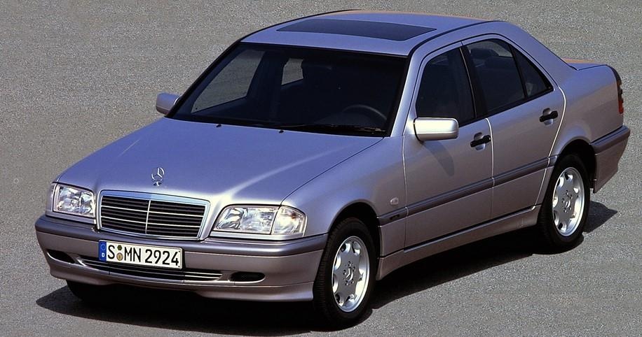 Mercedes-Benz C-Class khai sinh anh 3