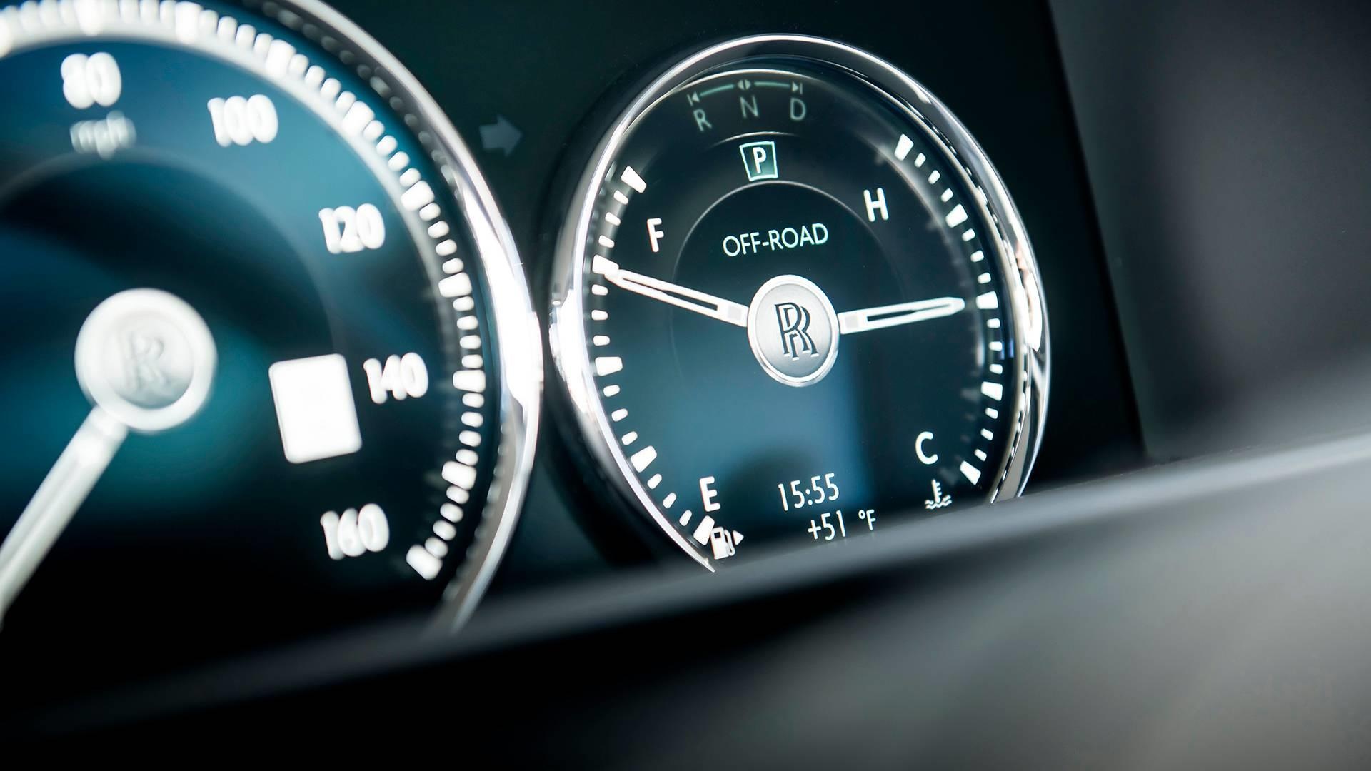 Kham pha SUV sieu sang cua Ronaldo anh 10