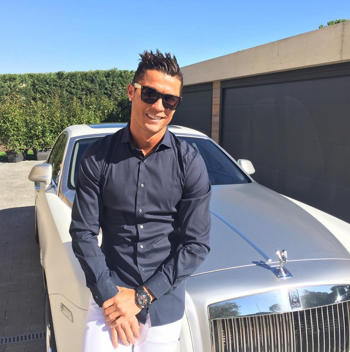 Nhung mau SUV dat gia trong bo suu tap cua Cristiano Ronaldo anh 6