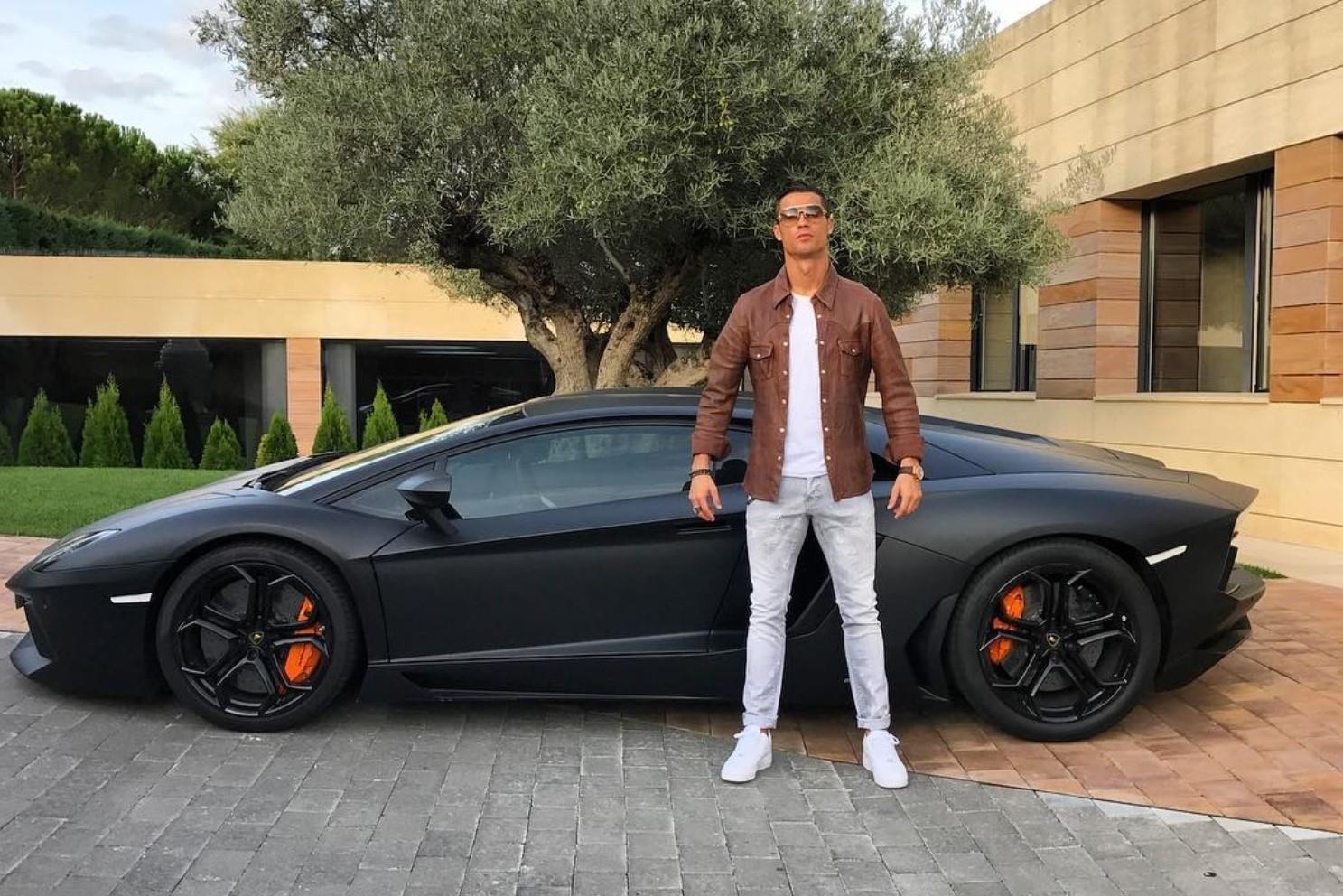 Bo suu tap xe 4, 5 trieu USD cua Cristiano Ronaldo anh 7