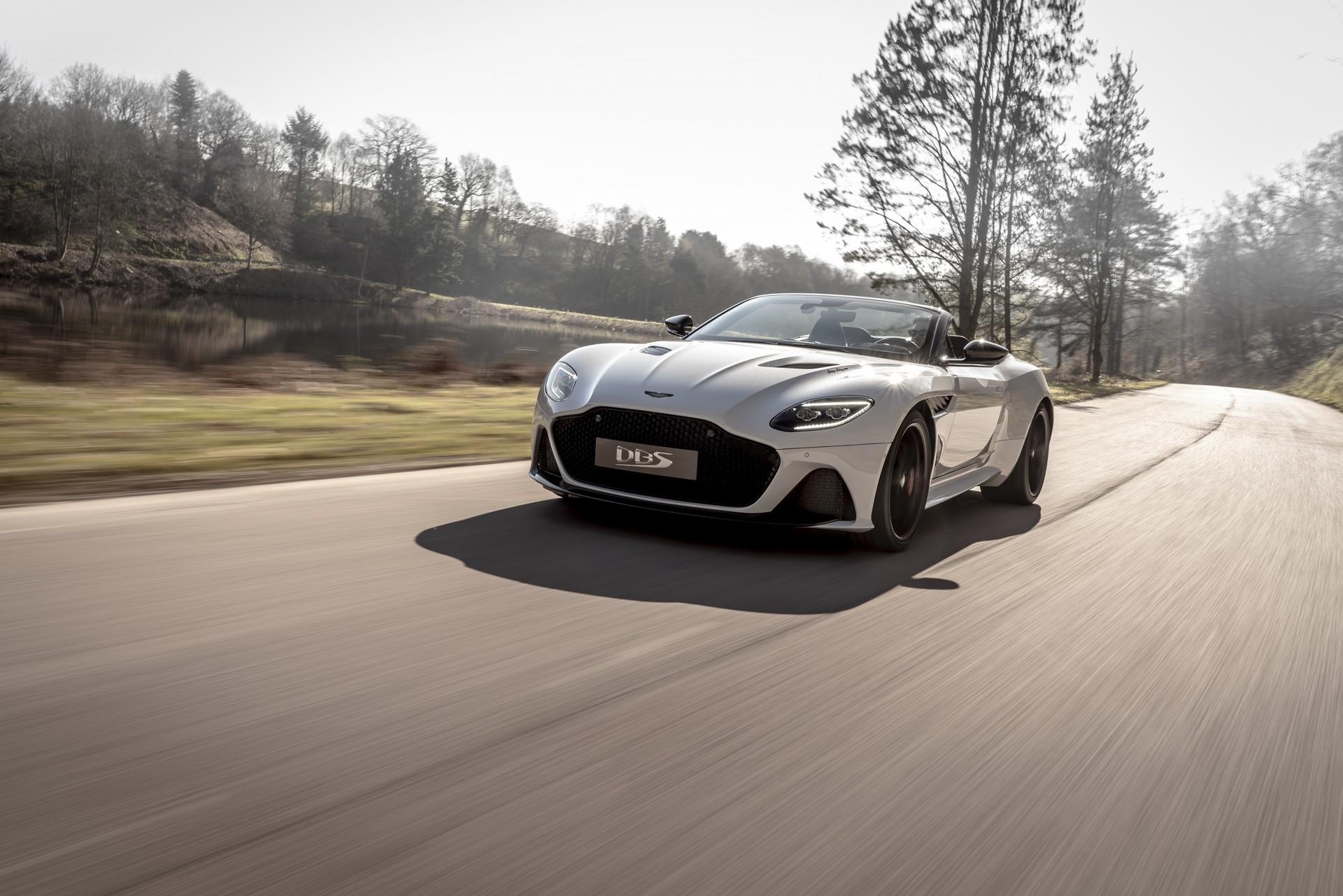 Aston Martin DBS Superleggera Volante ra mat anh 10