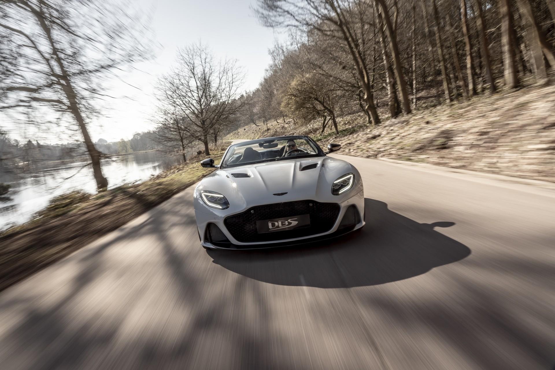 Aston Martin DBS Superleggera Volante ra mat anh 6