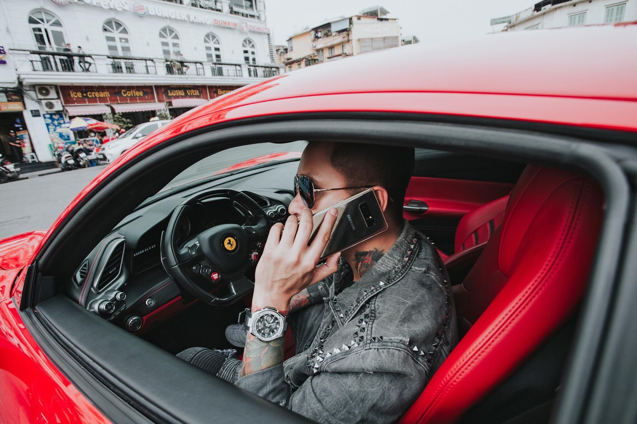 Nhung tay choi xe sung so trong showbiz Viet hinh anh