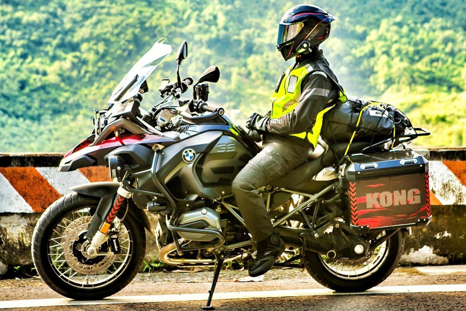 Truoc khi di phuot bang xe may, ban can trang bi nhung mon do gi? hinh anh