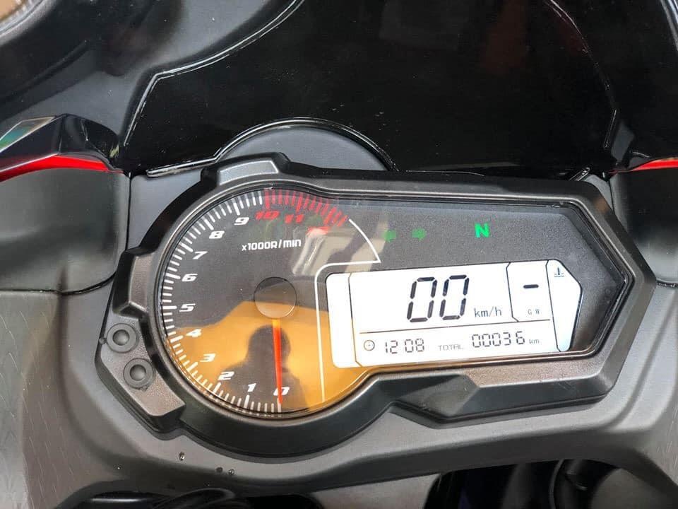 Xuat hien ''ban sao'' BMW S1000RR gia chi 30 trieu anh 7