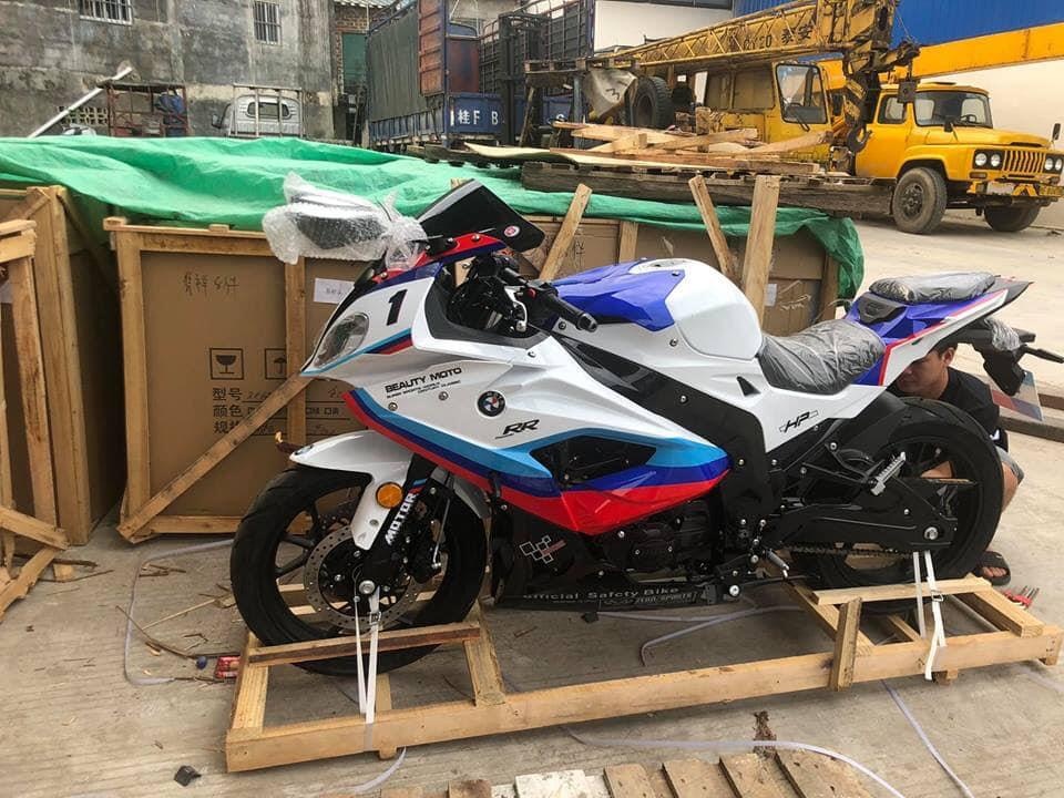 Xuat hien ''ban sao'' BMW S1000RR gia chi 30 trieu anh 1