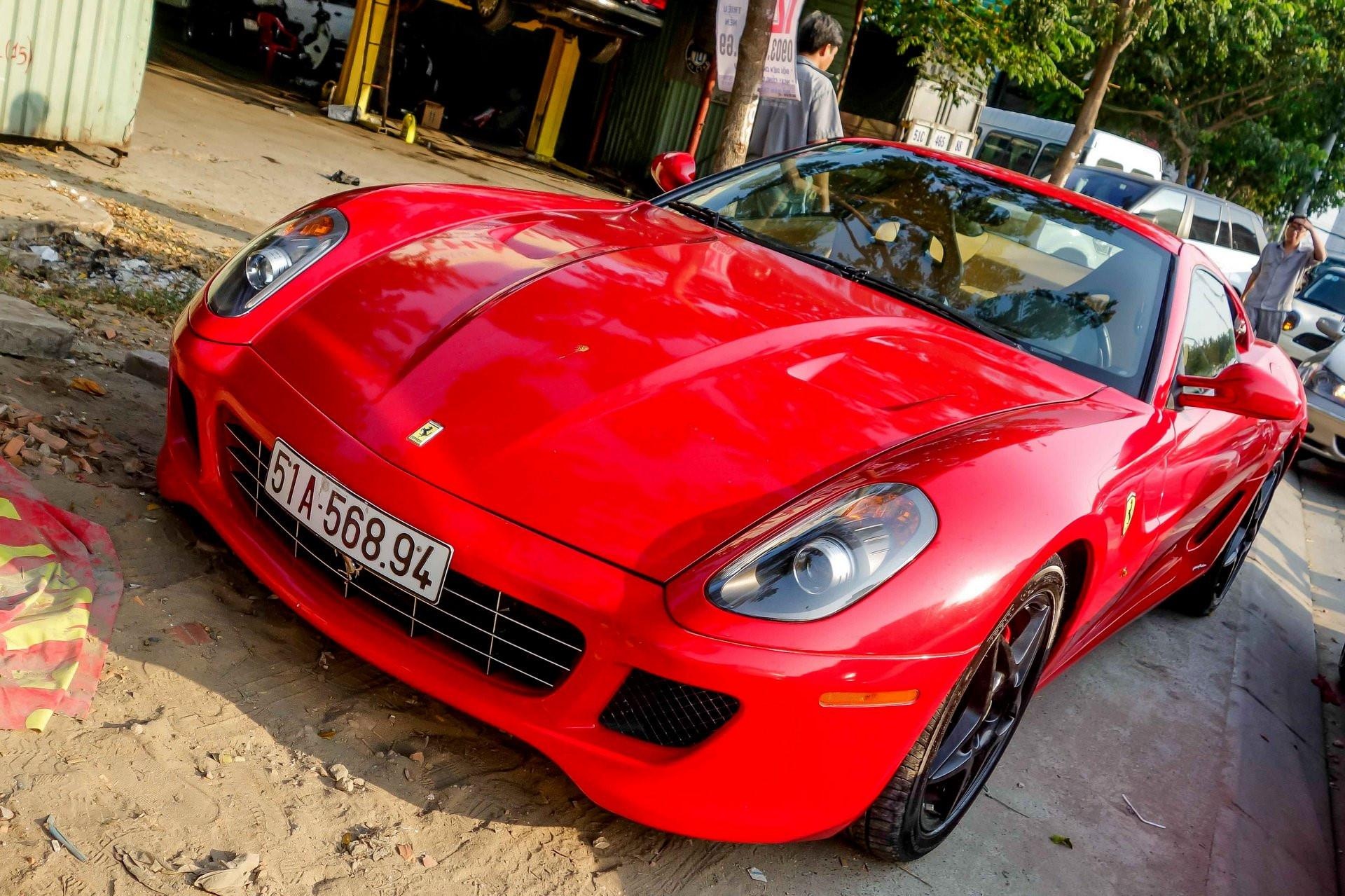 Nhung mau xe co gia cao nhat sau khi ap gia moi anh 8