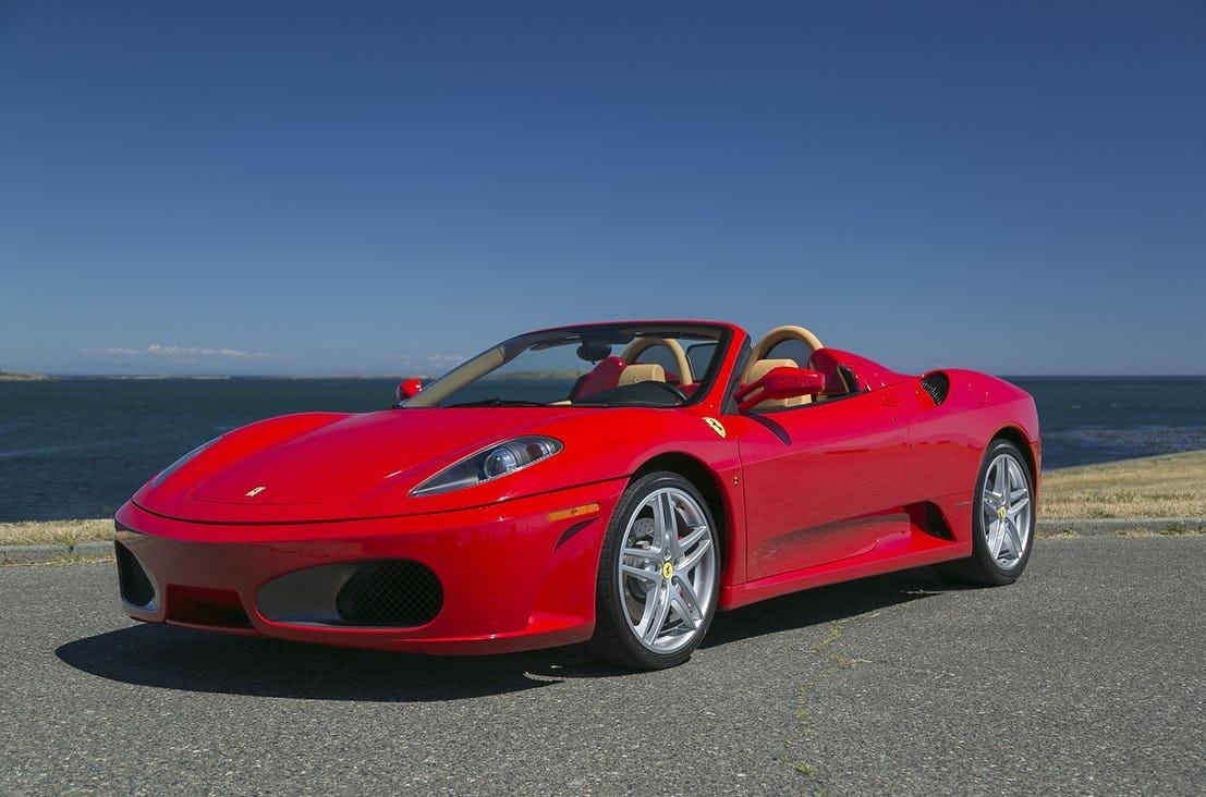 Bo suu tap sieu xe 40 trieu USD cua Lionel Messi anh 2