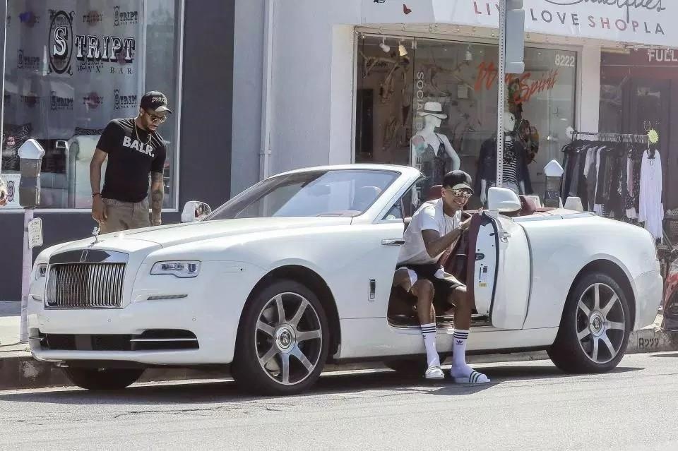 Dan xe cua cac cau thu Tottenham anh 5