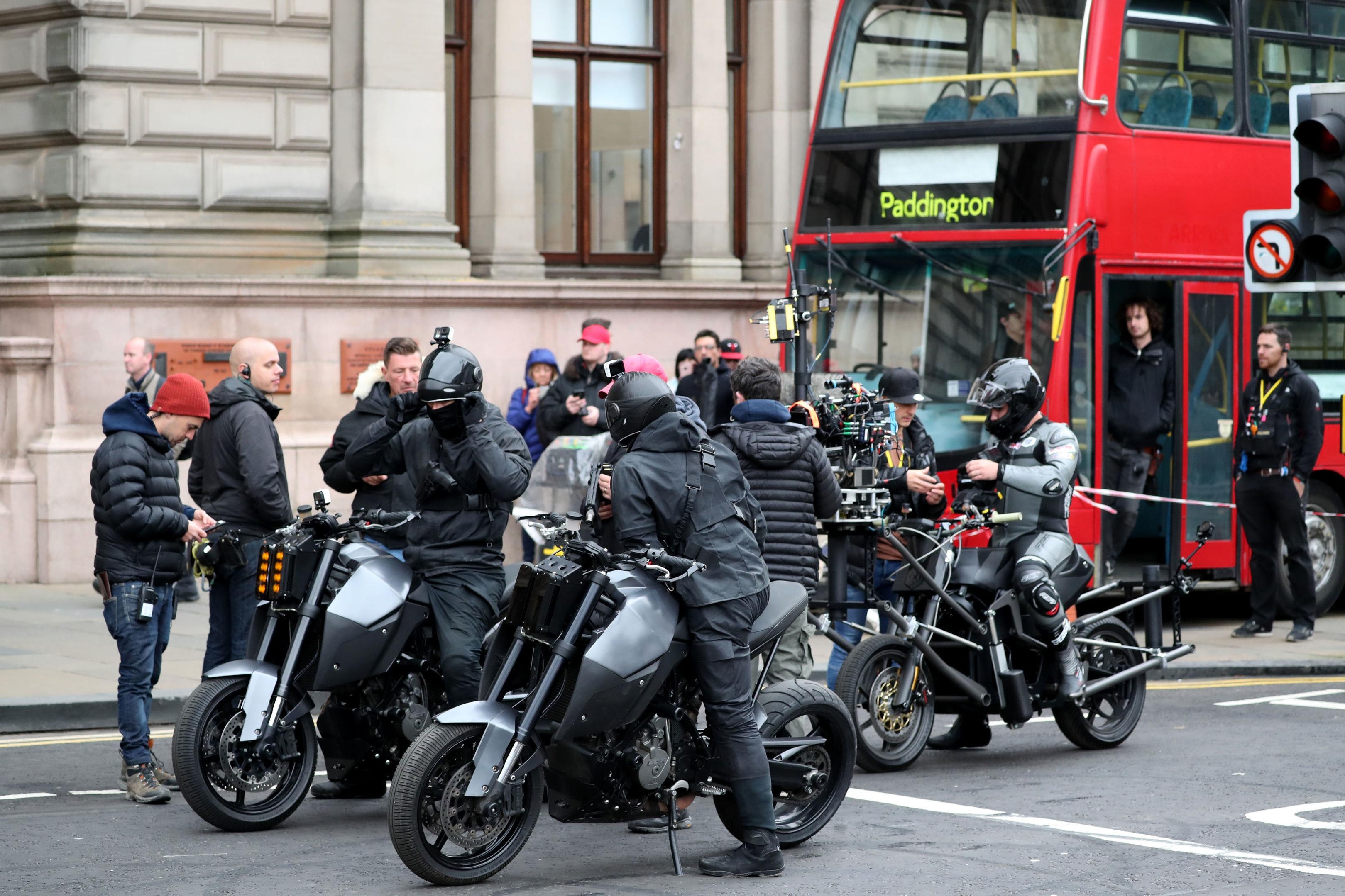 Dan xe xuat hien trong ''Fast & Furious'' anh 9