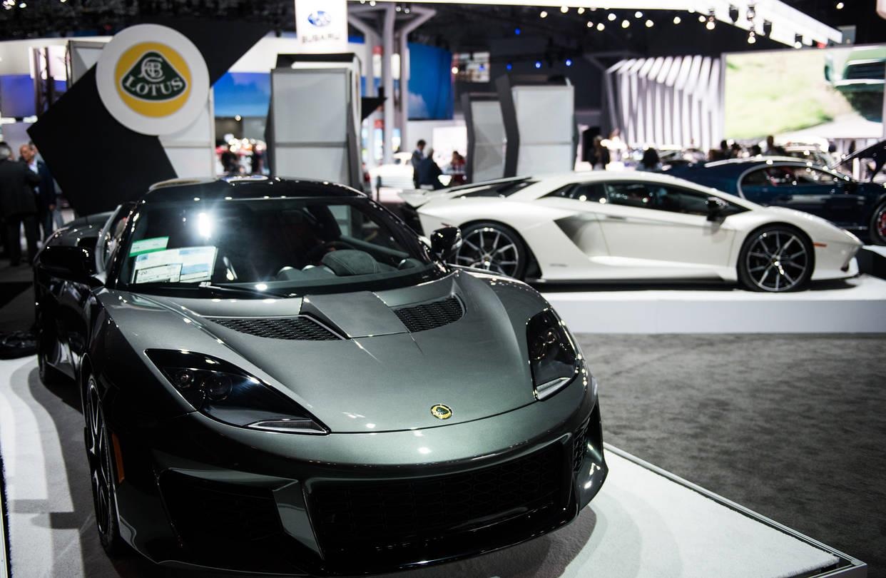 Cac hang xe da bi mua boi Trung Quoc anh 4