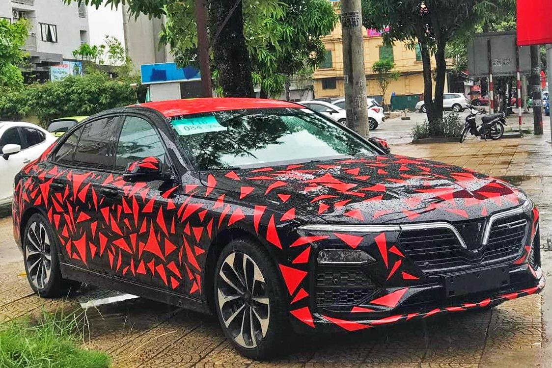 Nhung mau xe duoc nguy trang dep tren the gioi hinh anh