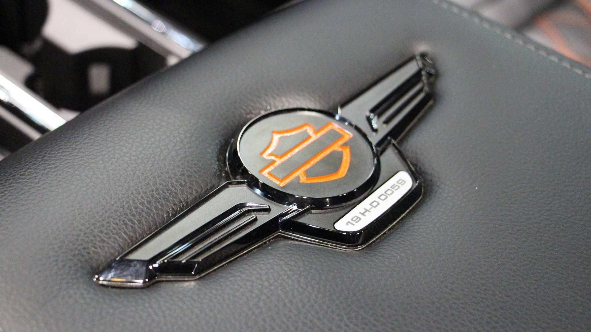 Bán tải hạng nặng Ford F-150 Harley-Davidson 2019 ảnh 7 Ban tai hang nang Ford F-150 Harley-Davidson 2019 anh 7