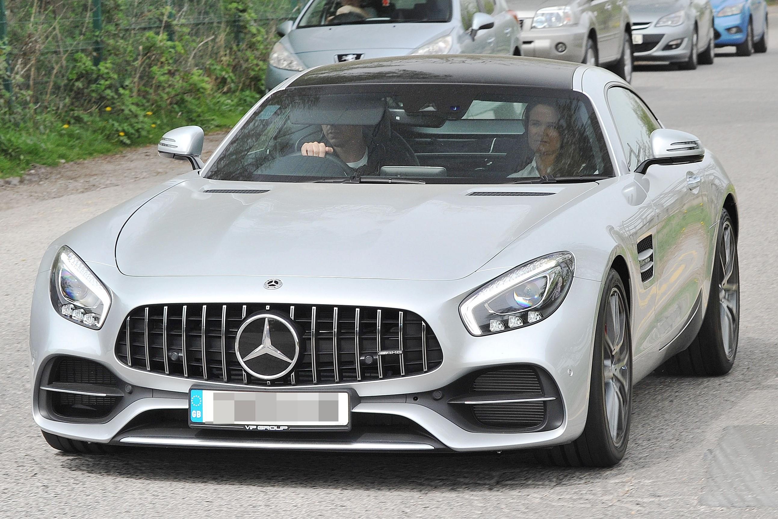 Dan xe cua cac huyen thoai MU - tu moto, 'xe co' den xe trieu USD hinh anh