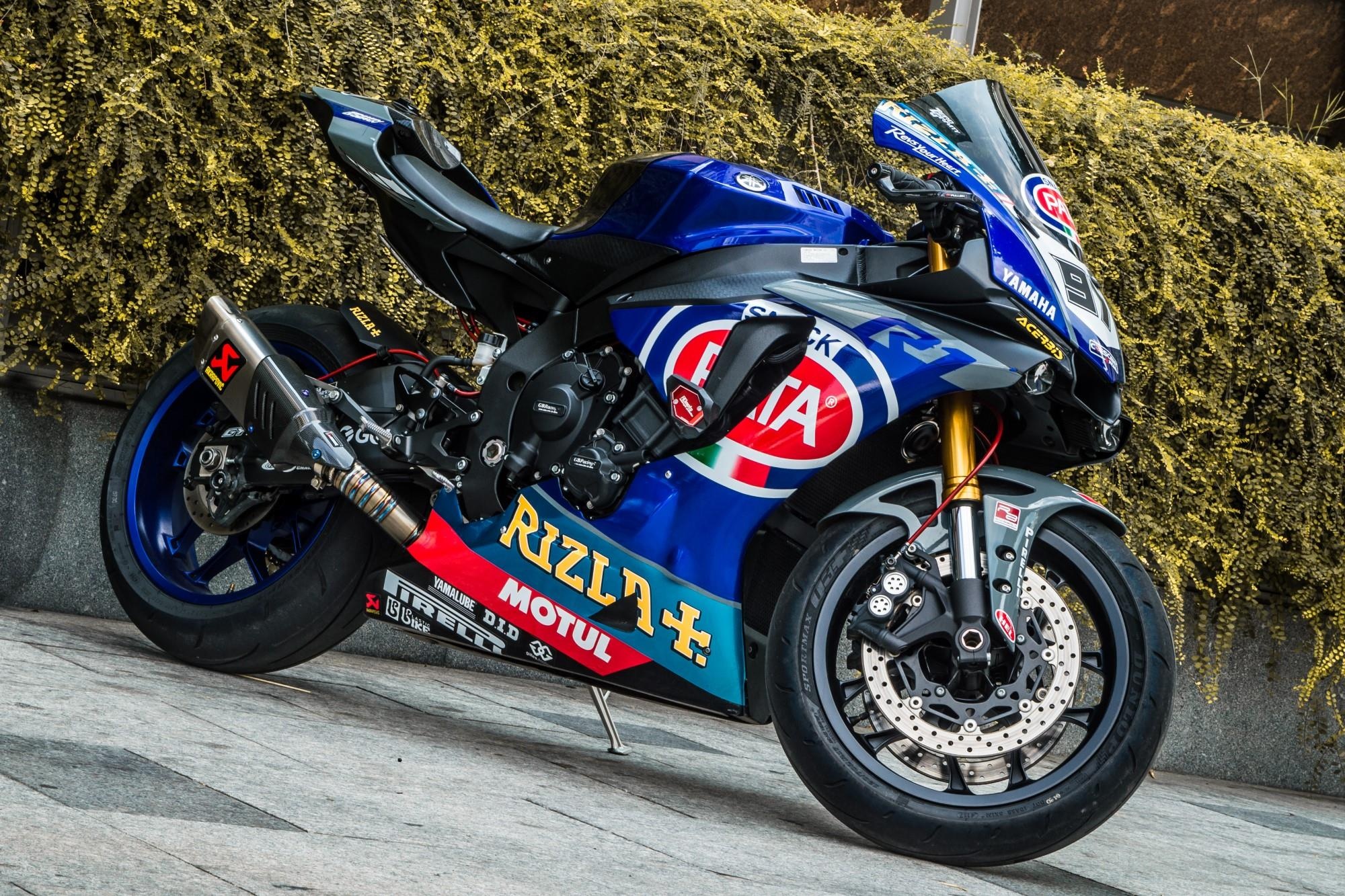 Yamaha R1 do xe dua tai Sai Gon anh 11