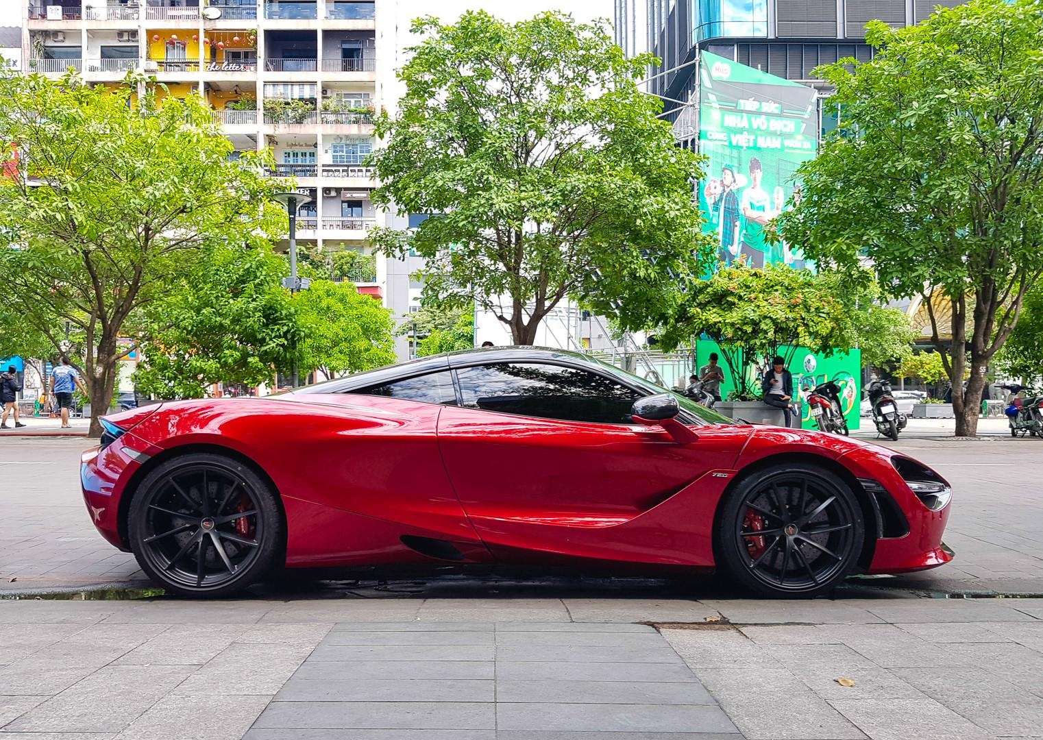 Hành trình gian nan của McLaren 720S ảnh 8 Hanh trinh gian nan cua McLaren 720S anh 8