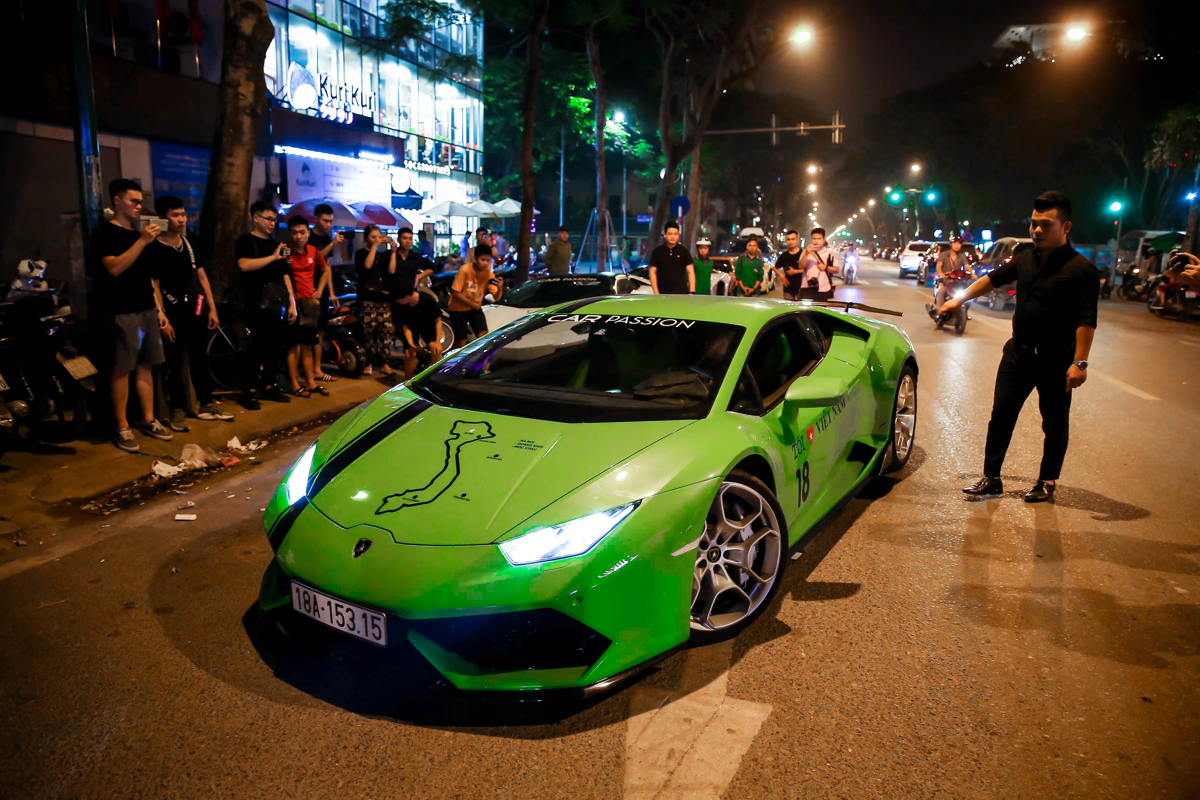Dan sieu xe tram ty nao dong Ha Noi anh 8