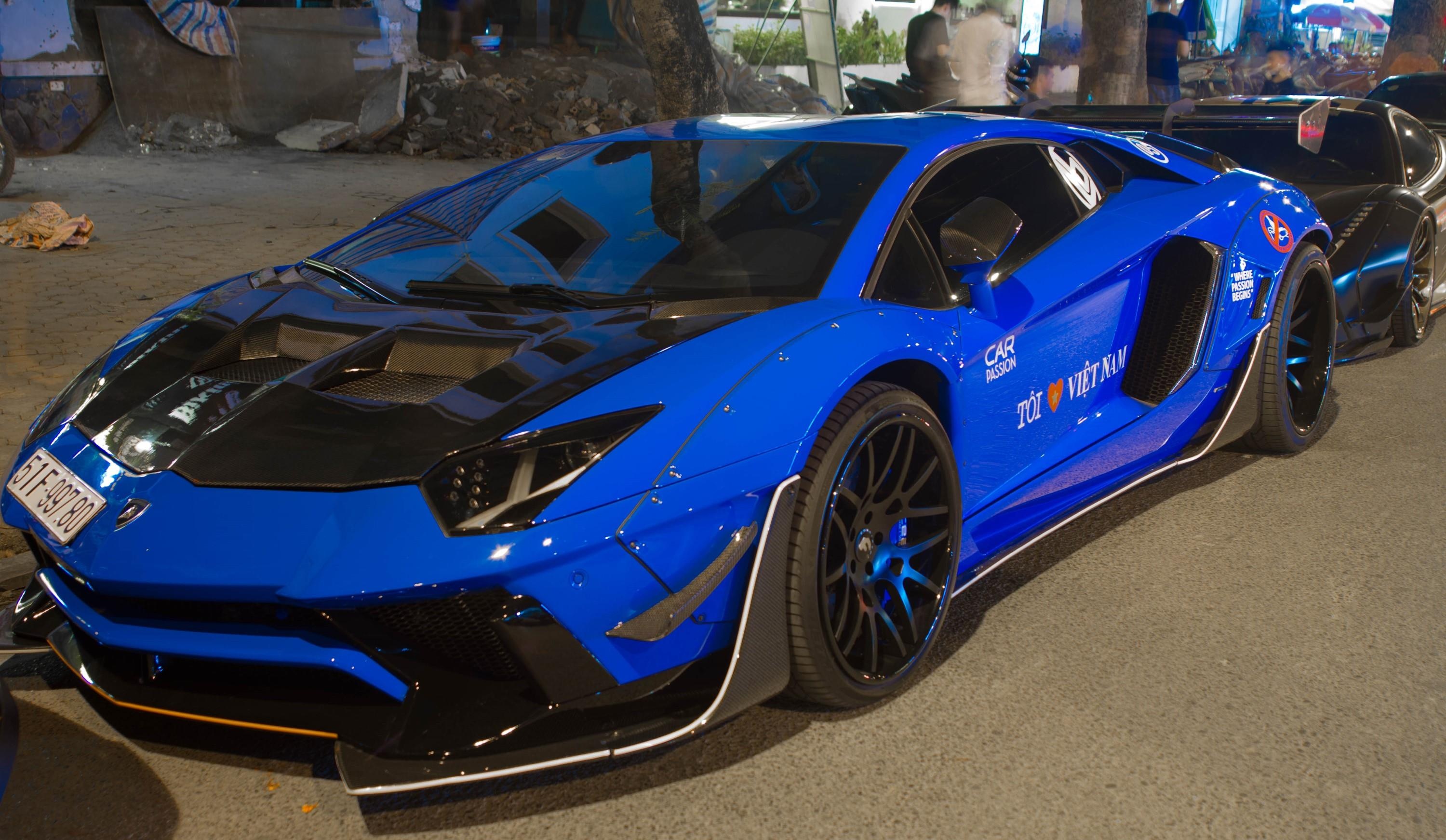 Can canh Lamborghini Aventador do widebody anh 10