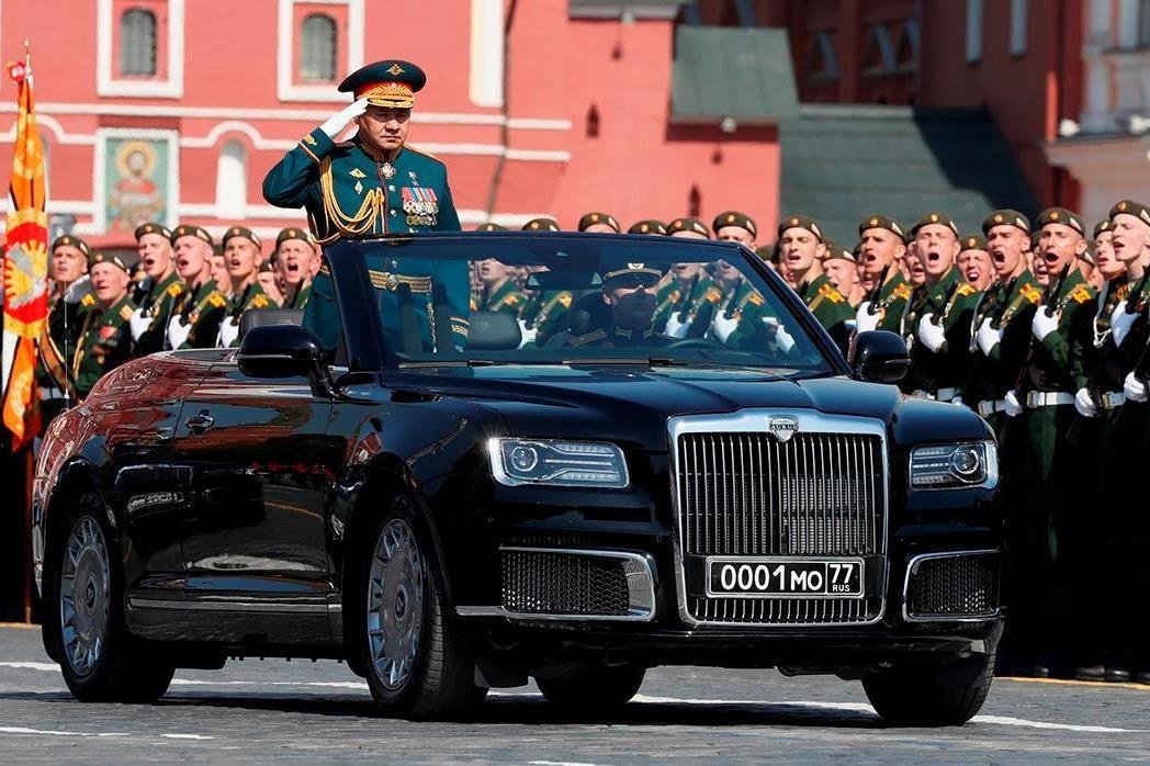 Dan xe cua nguyen thu cac nuoc - tu SUV binh dan den limo trieu USD hinh anh