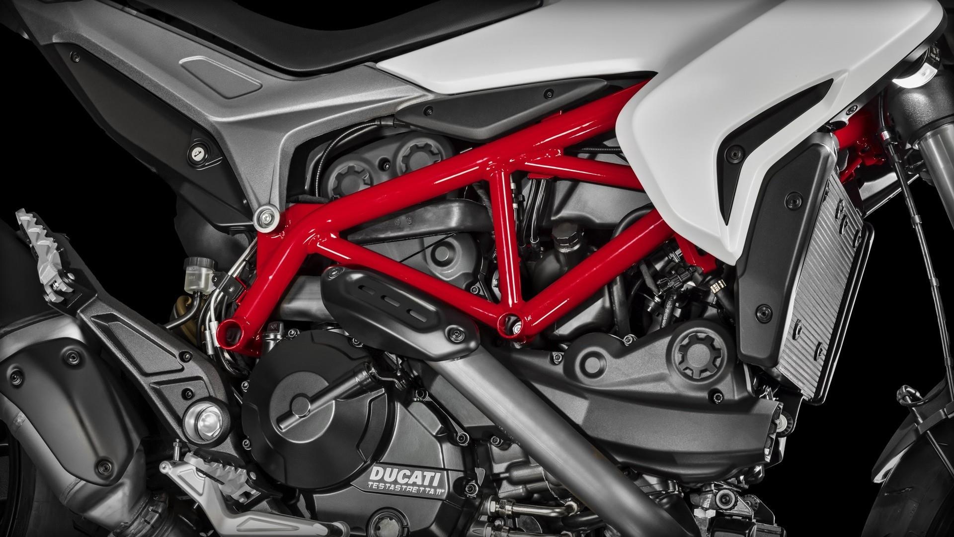 Lịch sử dòng xe Ducati Hypermotard ảnh 16 Lich su dong xe Ducati Hypermotard anh 16